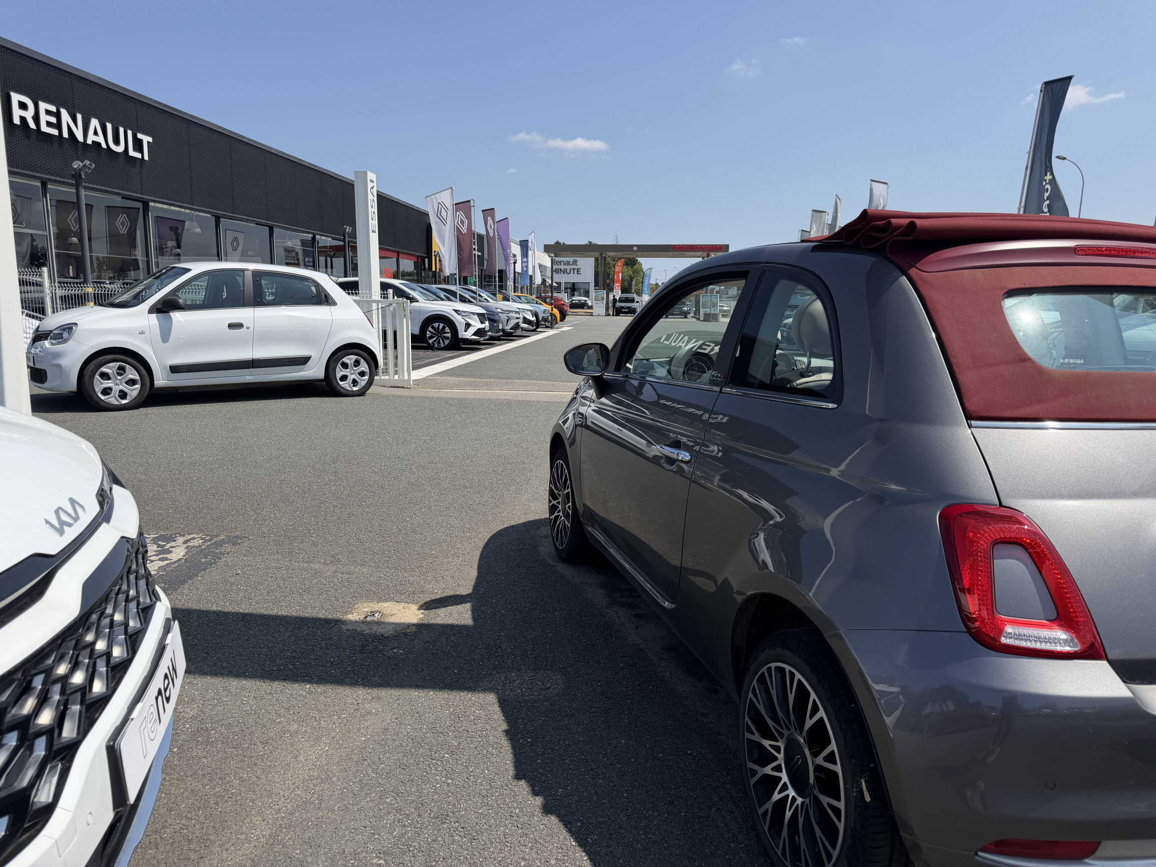Vente en ligne Fiat 500C 500C 1.0 70 ch Hybride BSG S/S au prix de 12 490 €
