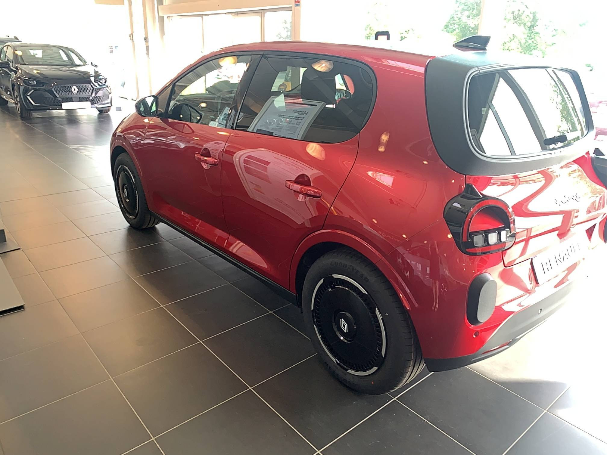 Renault Twingo Electrique  80 ch autonomie urbaine occasion de 2026 en vente à Concarneau