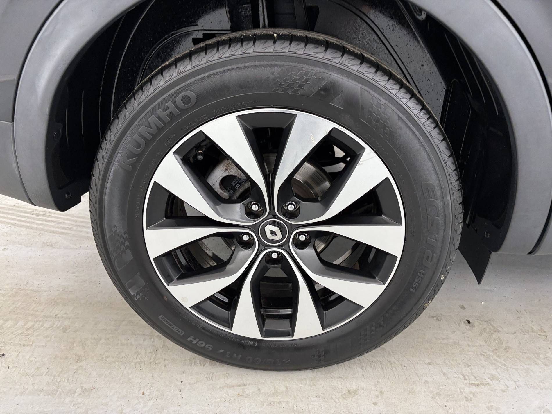 Vente en ligne Renault Arkana  mild hybrid 140 EDC FAP - 22 au prix de 16 990 €