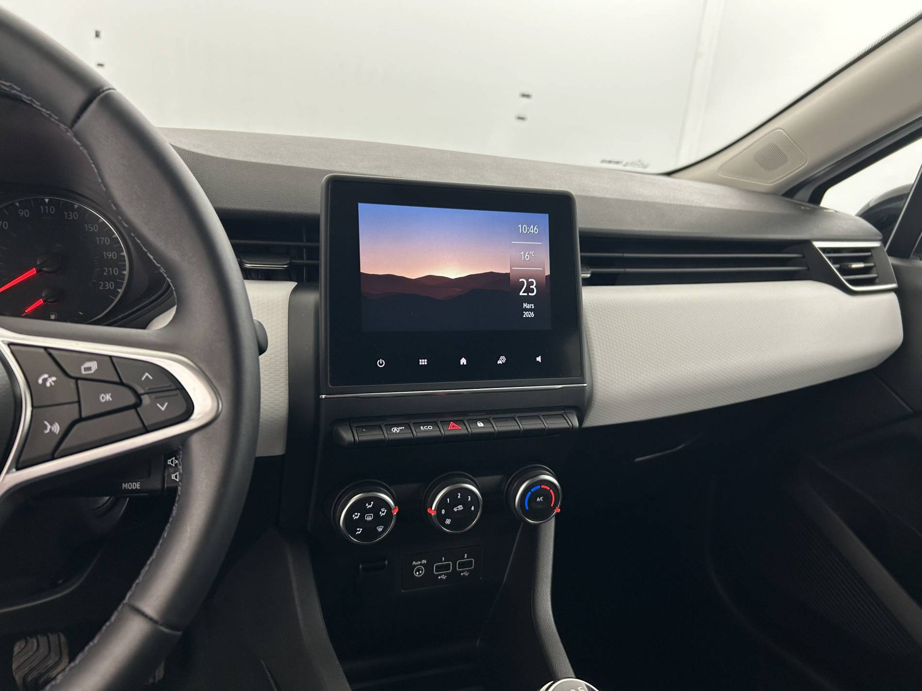 Vente en ligne Renault Clio 5 Clio TCe 90 au prix de 15 390 €