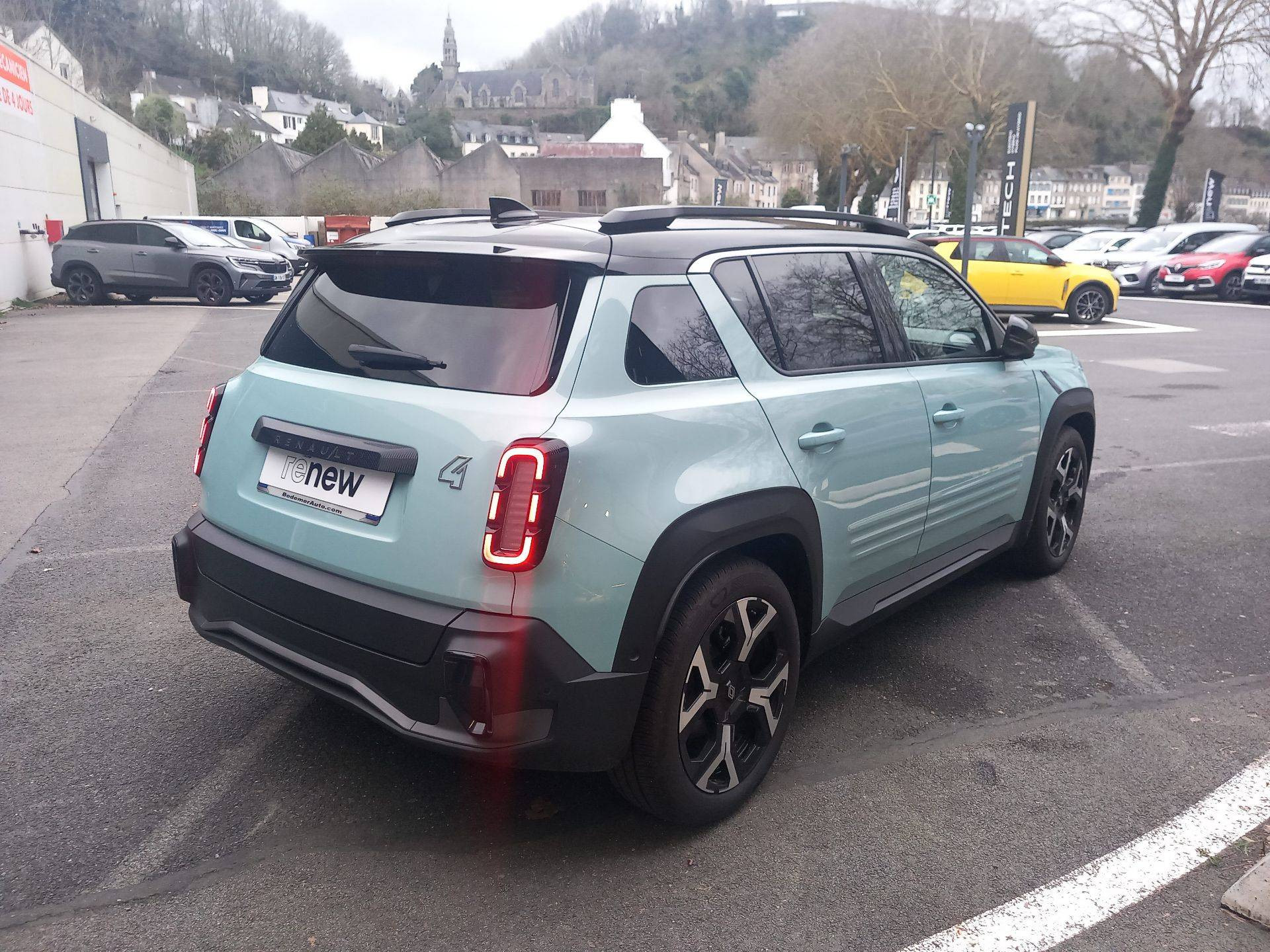 Vente en ligne Renault R4 E-Tech  150 ch autonomie confort au prix de 34 990 €