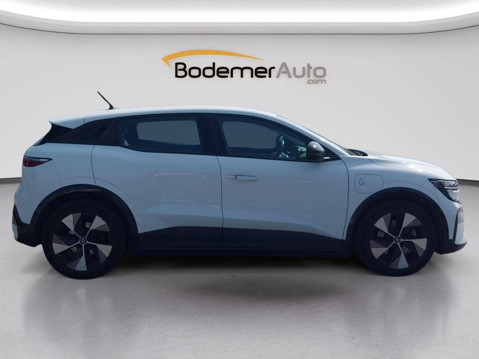 Vente en ligne Renault Megane E-Tech  EV40 130ch standard charge au prix de 18 990 €