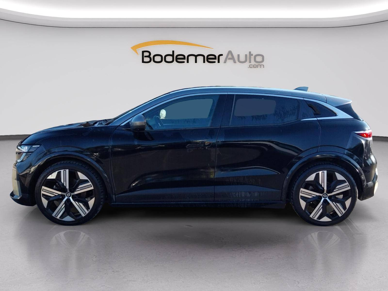 Vente en ligne Renault Megane E-Tech  EV60 220 ch super charge au prix de 22 990 €