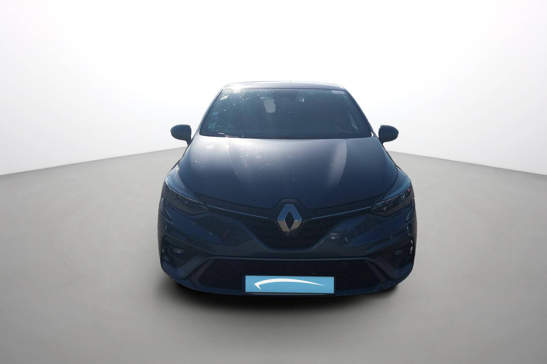 Vente en ligne Renault Clio 5 Clio E-Tech 140 - 21N au prix de 17 990 €