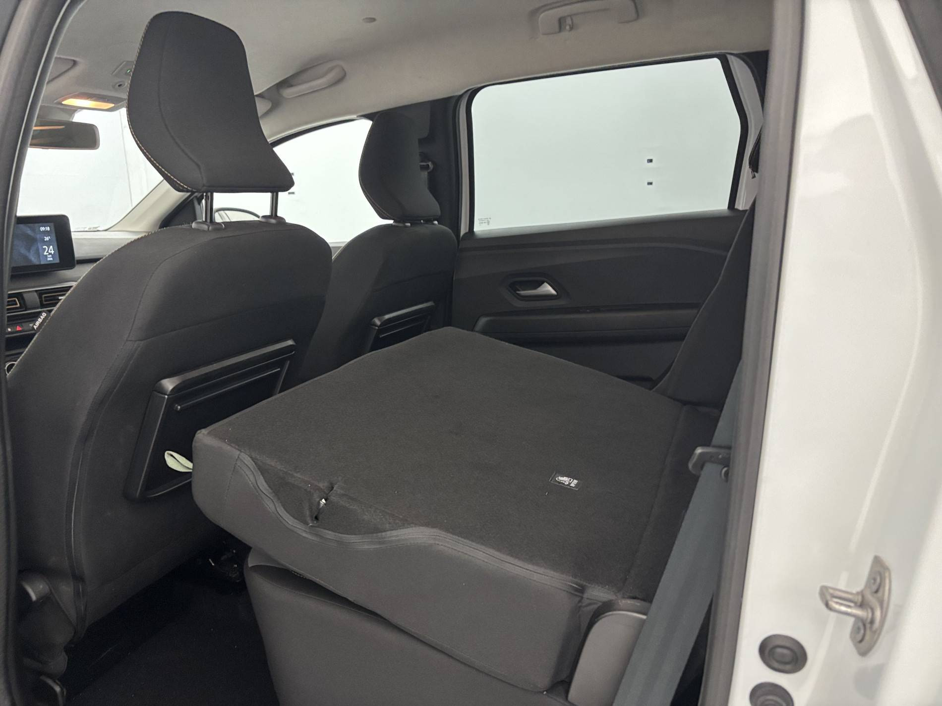 Vente en ligne Dacia Jogger  ECO-G 100 5 places GSR2 au prix de 19 990 €