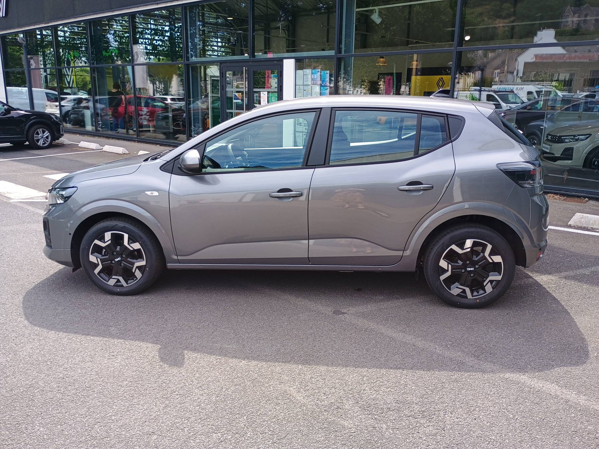 Vente en ligne Dacia Sandero  TCe 100 au prix de 17 990 €