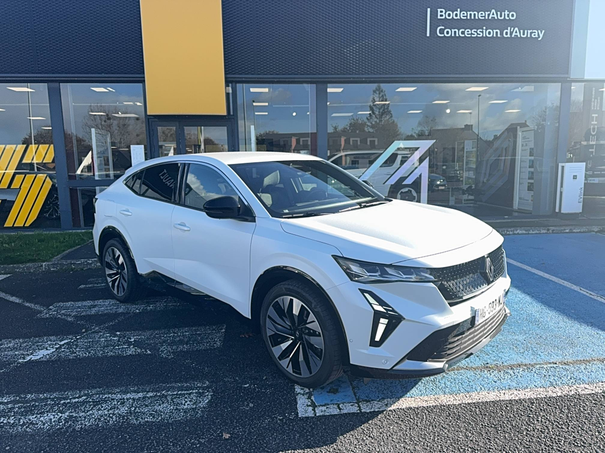 Renault Rafale  E-Tech full hybrid 200ch occasion de 2025 en vente à Auray