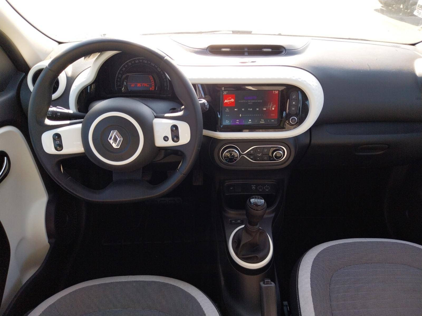 Vente en ligne Renault Twingo 3  SCe 65 au prix de 11 900 €