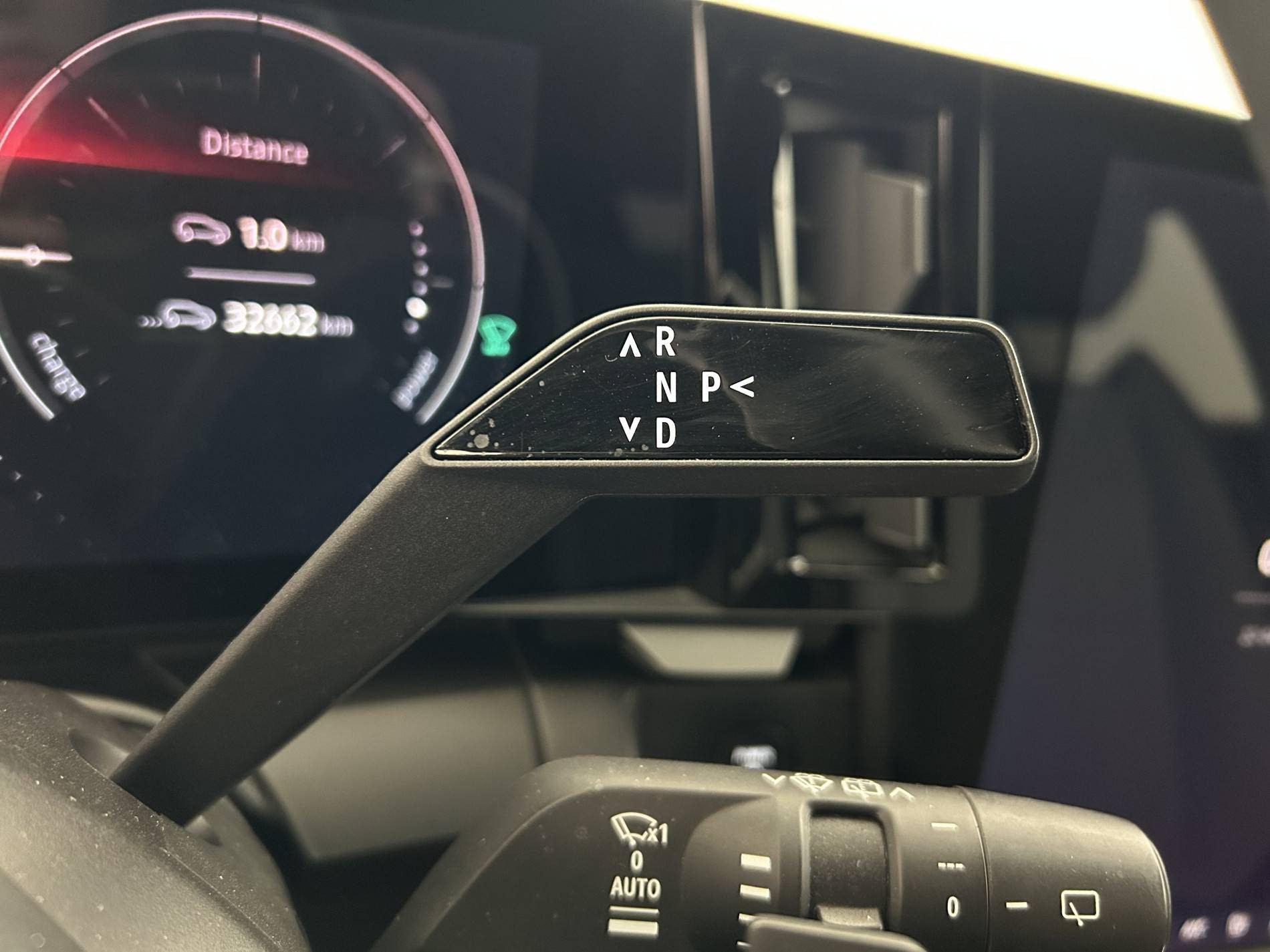 Vente en ligne Renault Megane E-Tech  EV60 220 ch super charge au prix de 23 990 €