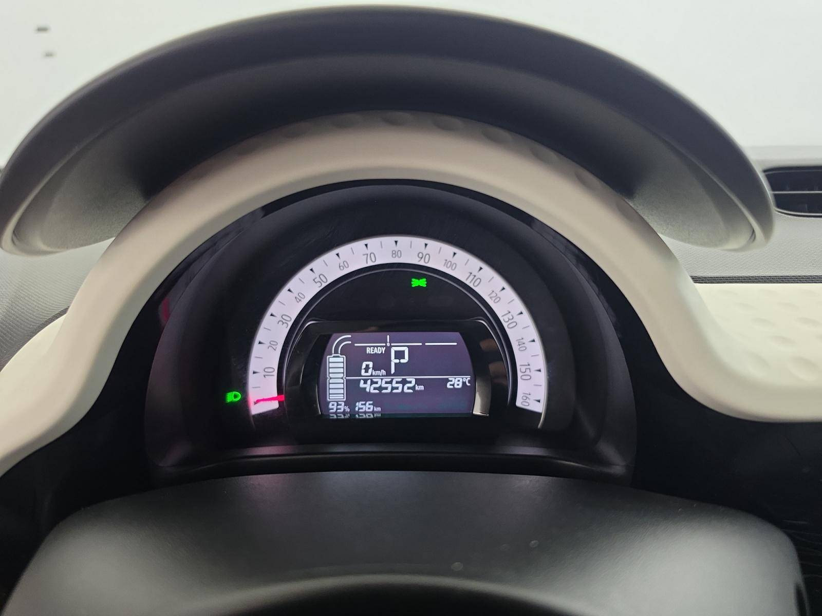 Vente en ligne Renault Twingo Electrique Twingo III E-Tech au prix de 12 490 €