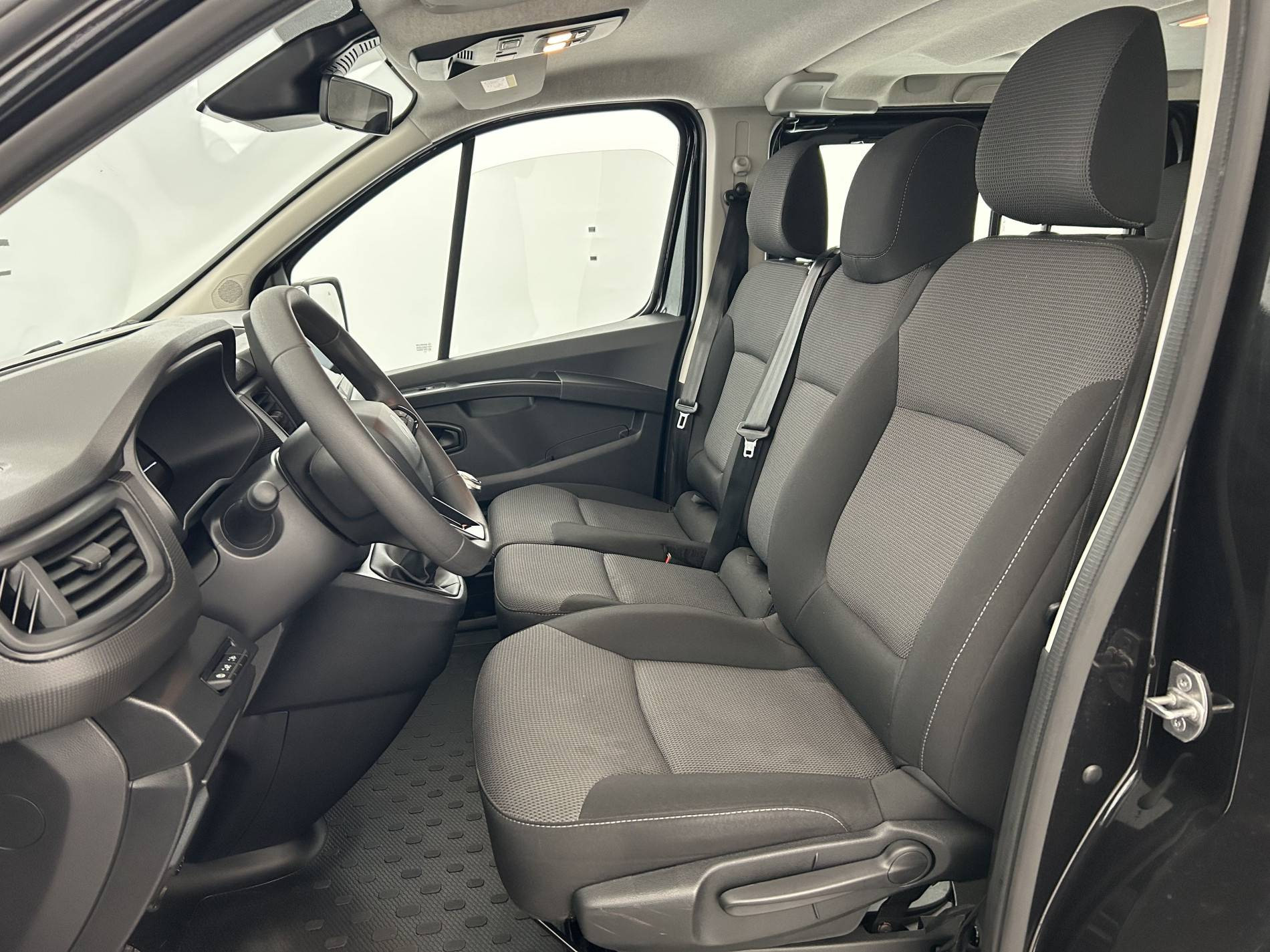 Vente en ligne Renault Trafic  Blue dCi 150 au prix de 34 490 €