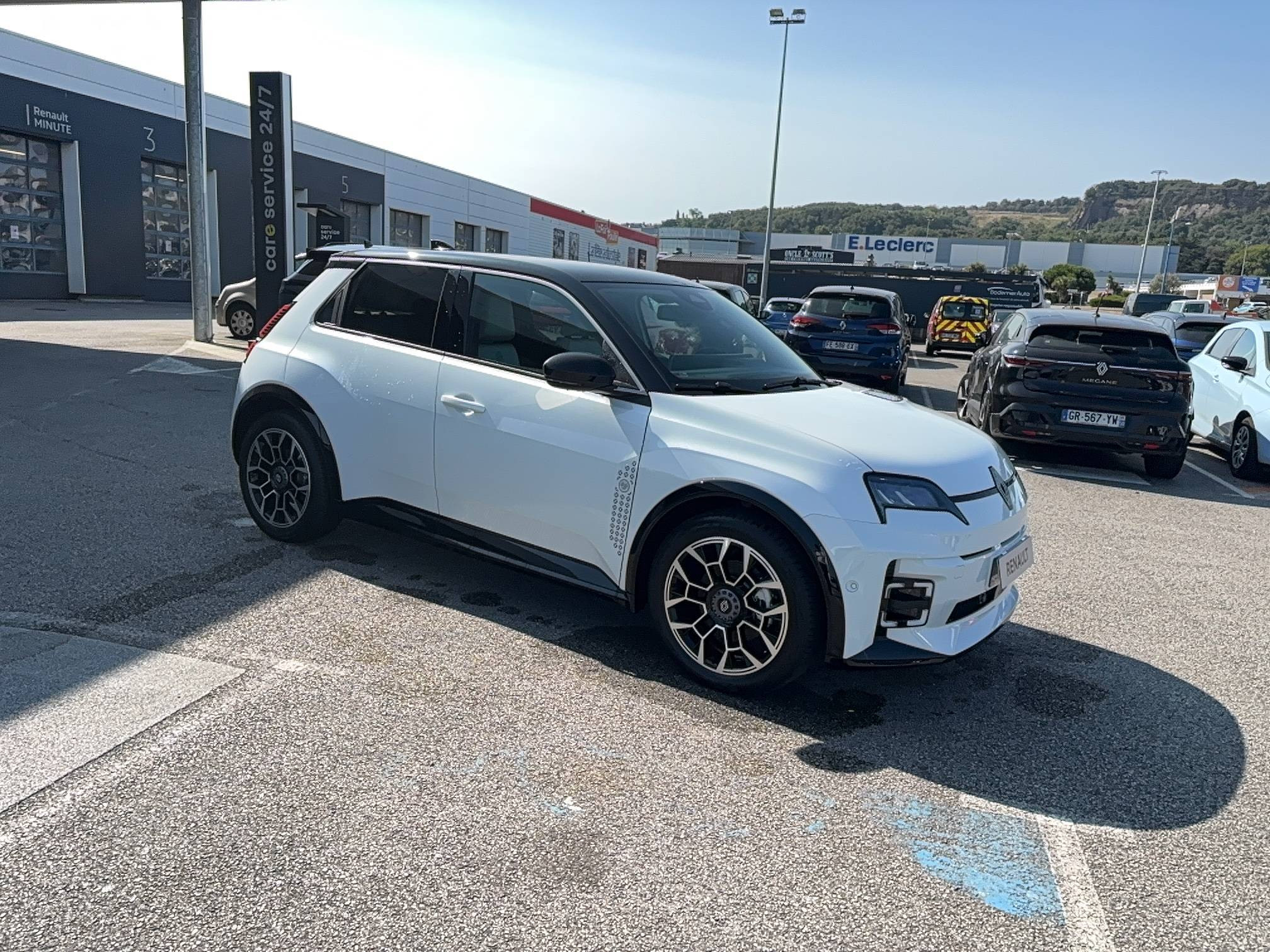 Vente en ligne Renault R5 E-Tech  150 ch autonomie confort au prix de 36 890 €
