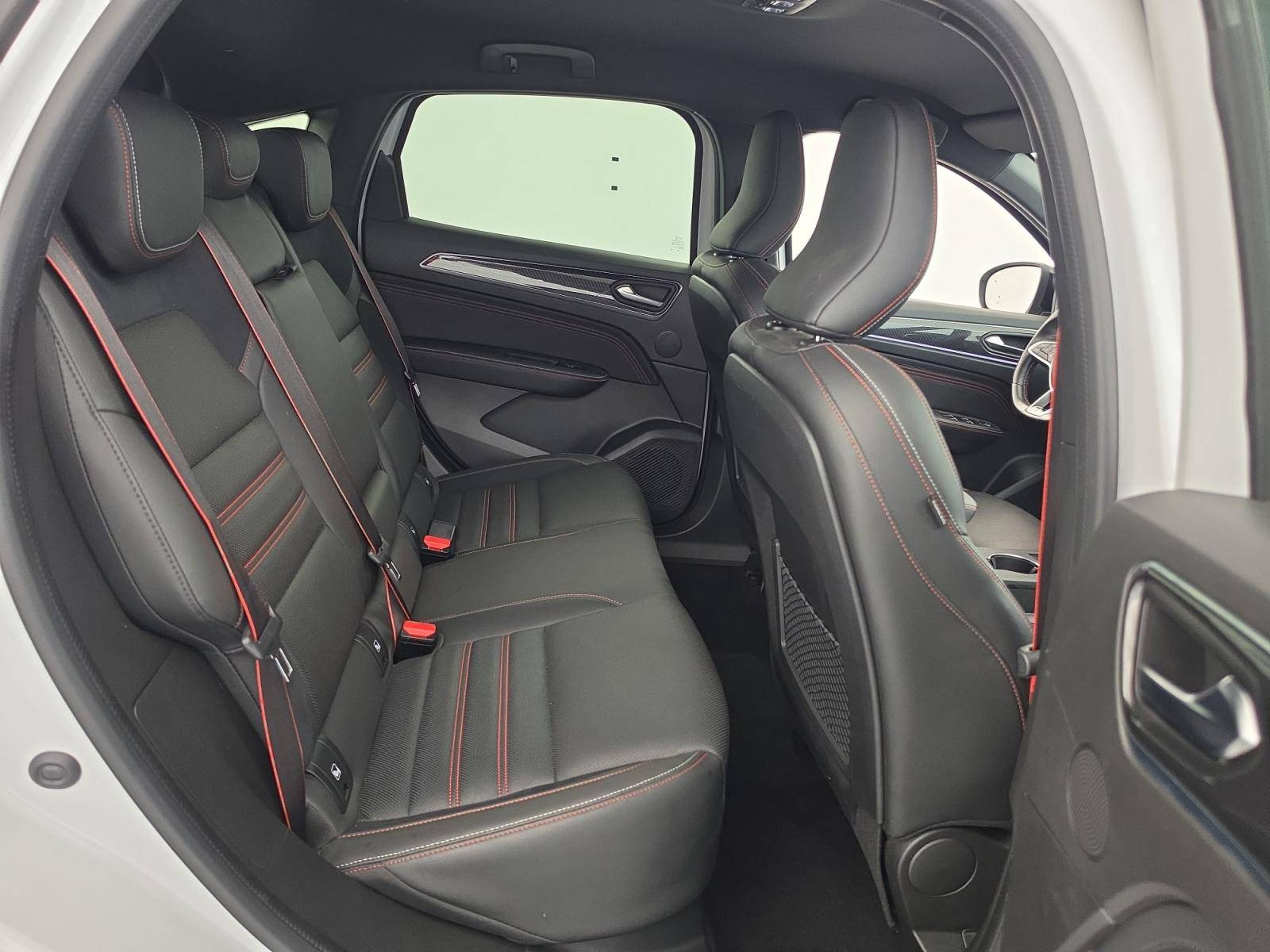 Vente en ligne Renault Arkana  E-Tech hybride 145 au prix de 22 480 €