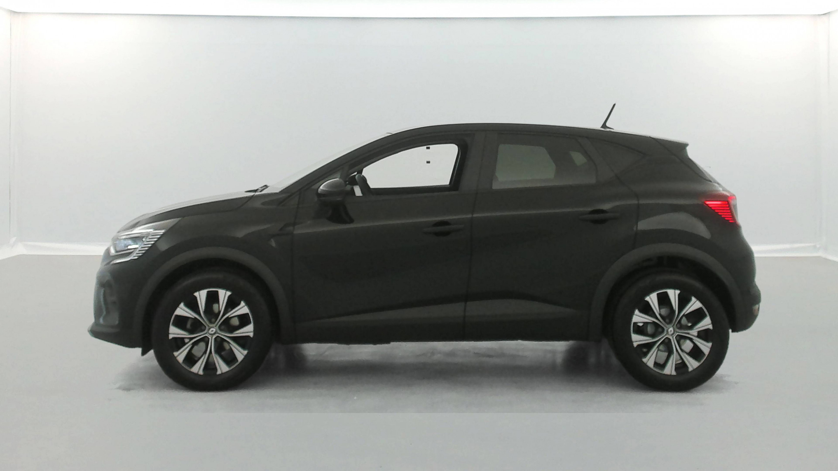 Vente en ligne Renault Captur  TCe 90 au prix de 16 990 €