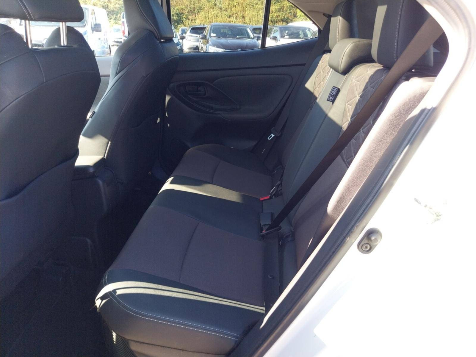 Vente en ligne Toyota Yaris Cross  116h AWD-i au prix de 19 990 €