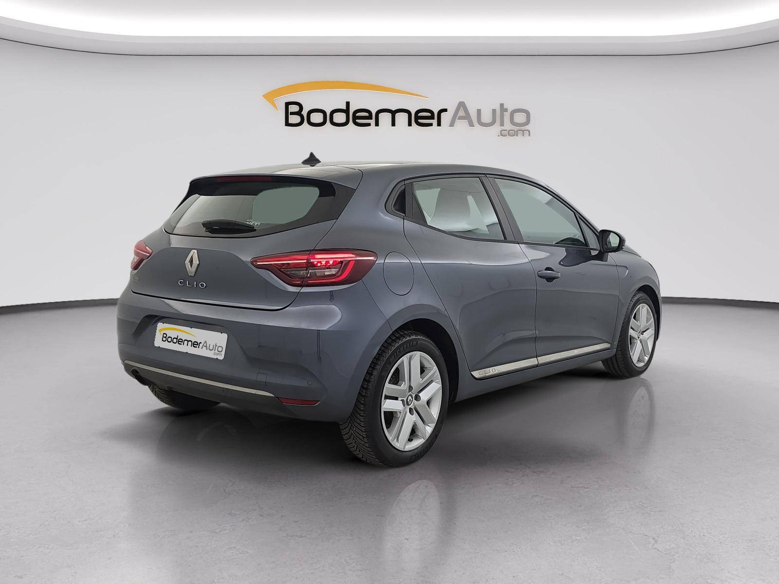 Vente en ligne Renault Clio 5 Clio TCe 100 au prix de 11 490 €