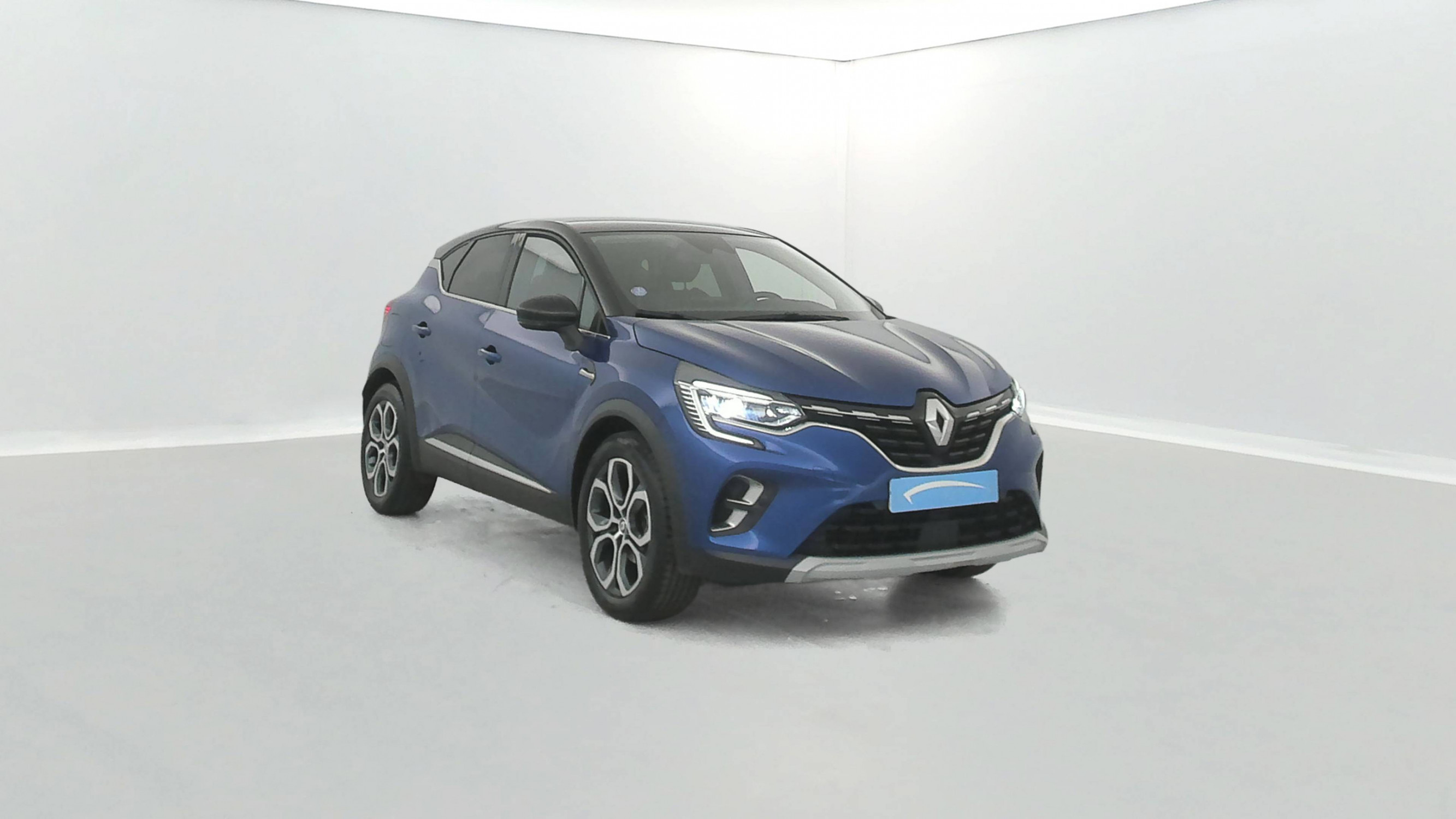 Vente en ligne Renault Captur  mild hybrid 140 au prix de 20 990 €