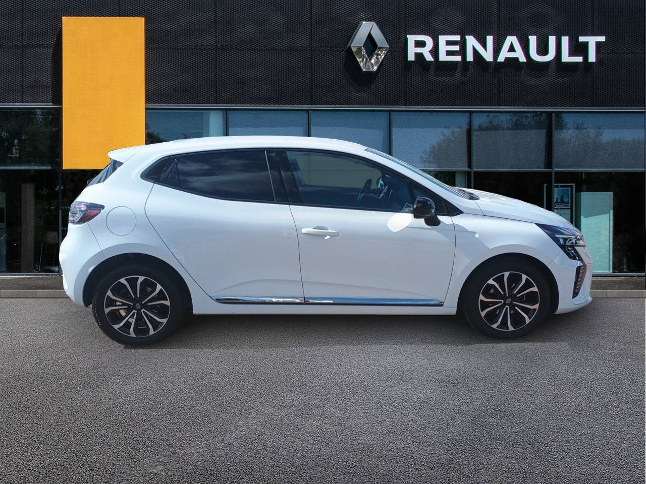 Vente en ligne Renault Clio 5 Clio TCe 90 ch GSR2 au prix de 16 490 €