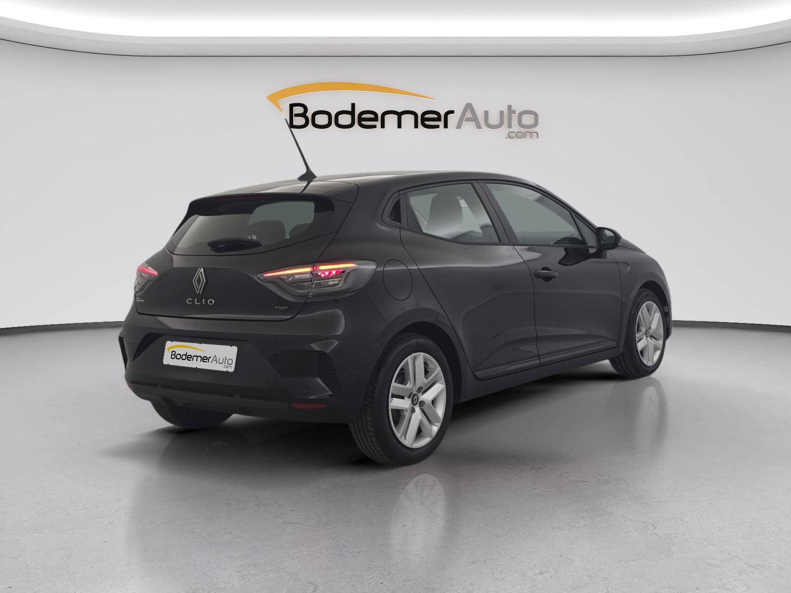 Vente en ligne Renault Clio 5 Clio E-Tech full hybrid 145 ch GSR2 au prix de 19 990 €