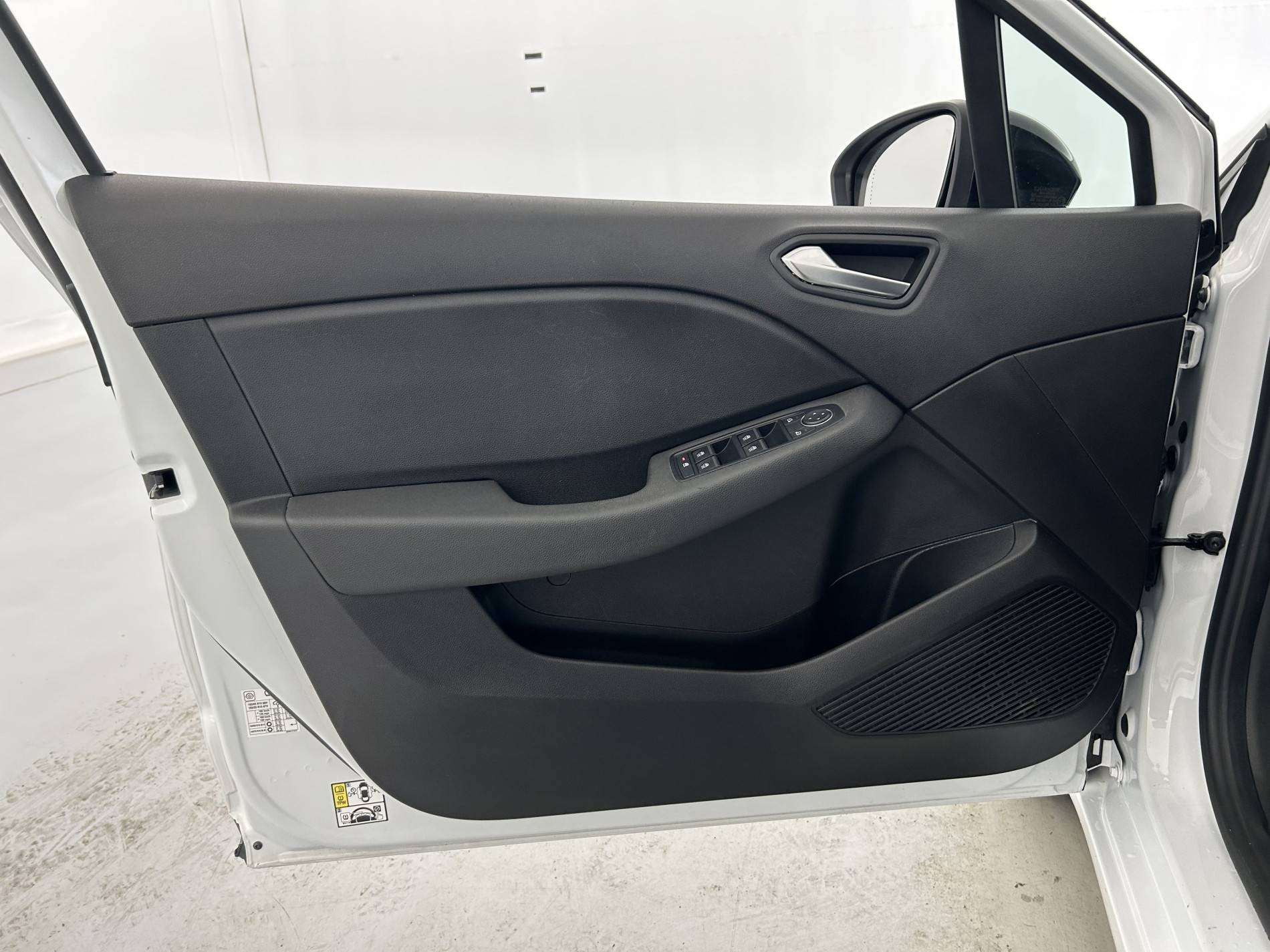 Vente en ligne Renault Clio 5 Clio TCe 90 au prix de 14 490 €