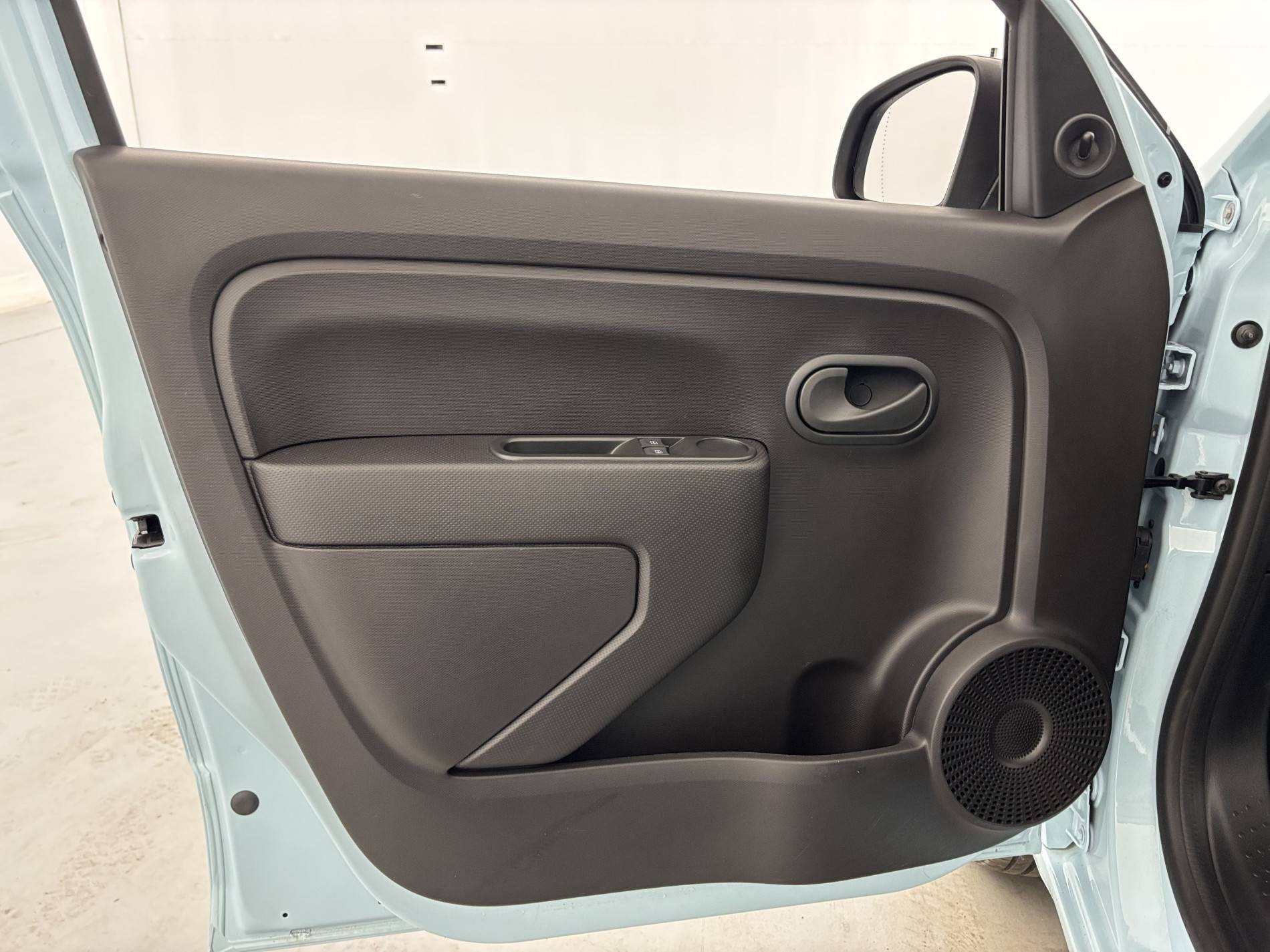 Vente en ligne Renault Twingo Electrique Twingo III E-Tech au prix de 13 890 €