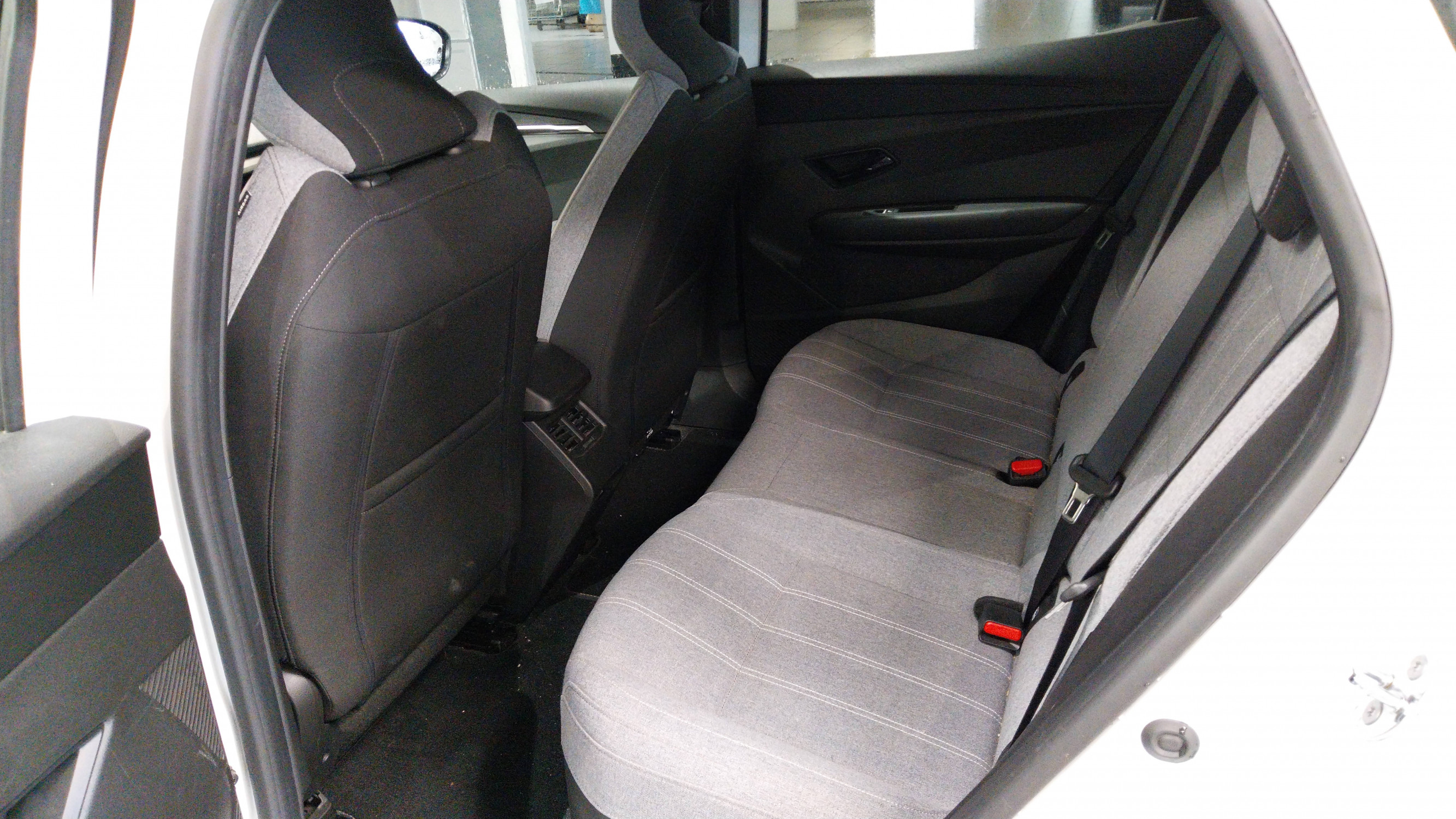Vente en ligne Renault Megane E-Tech  EV60 130ch super charge au prix de 23 990 €