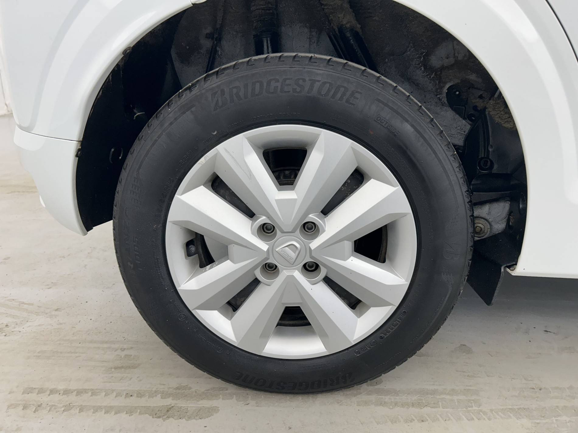 Vente en ligne Dacia Sandero  ECO-G 100 au prix de 11 890 €