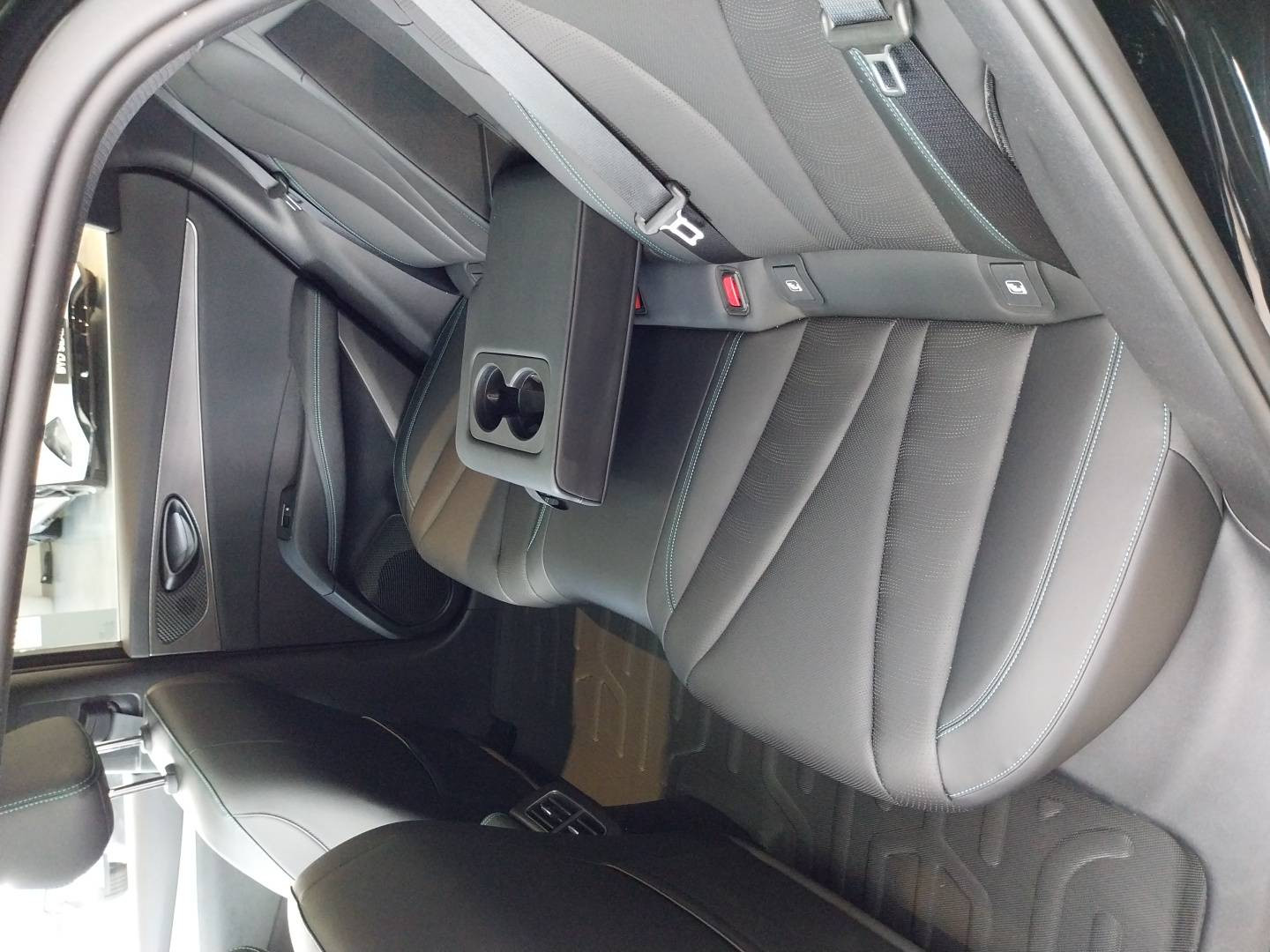 Vente en ligne Byd Seal 6 DM-i  1.5l DM-i 156 kW PHEV au prix de 33 890 €