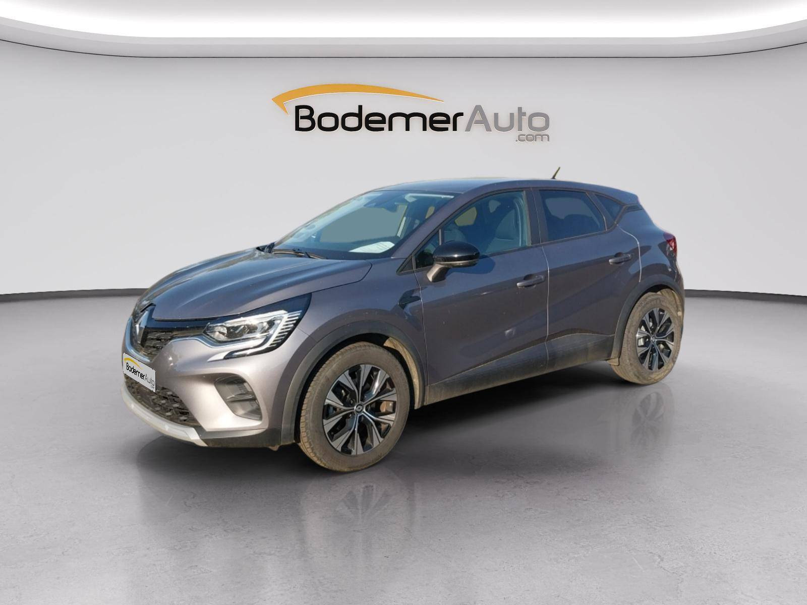 Renault Captur  E-Tech full hybrid 145 occasion de 2022 en vente à Alençon