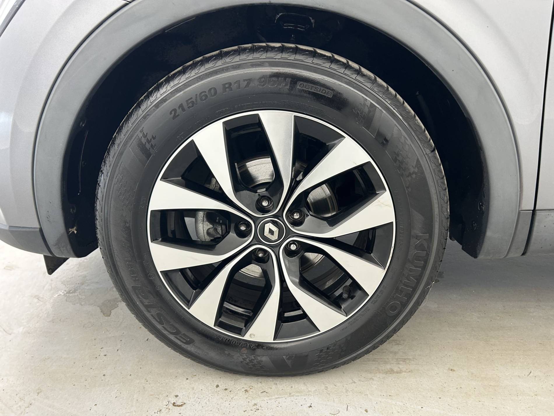 Vente en ligne Renault Arkana  TCe 140 EDC FAP au prix de 16 590 €