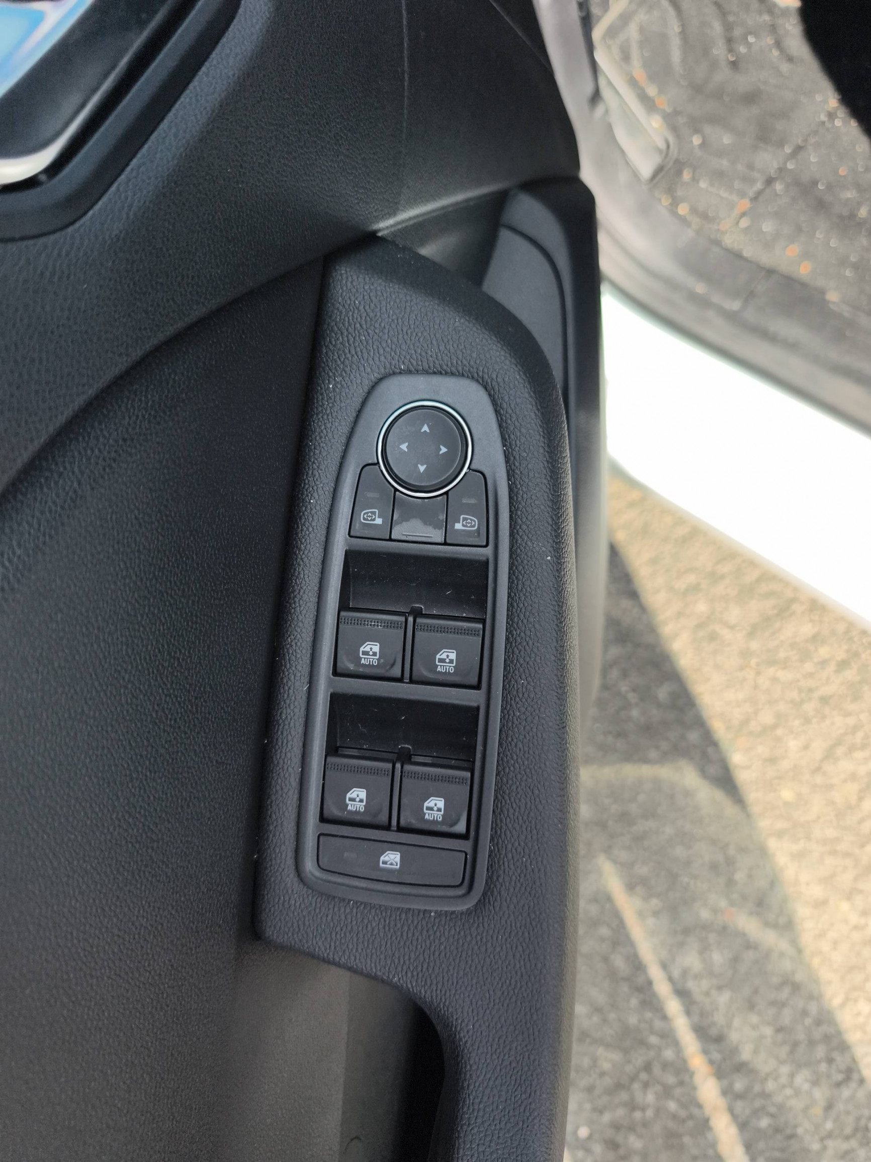 Vente en ligne Renault Clio 5 Clio Eco-G 100 ch GSR2 au prix de 16 490 €