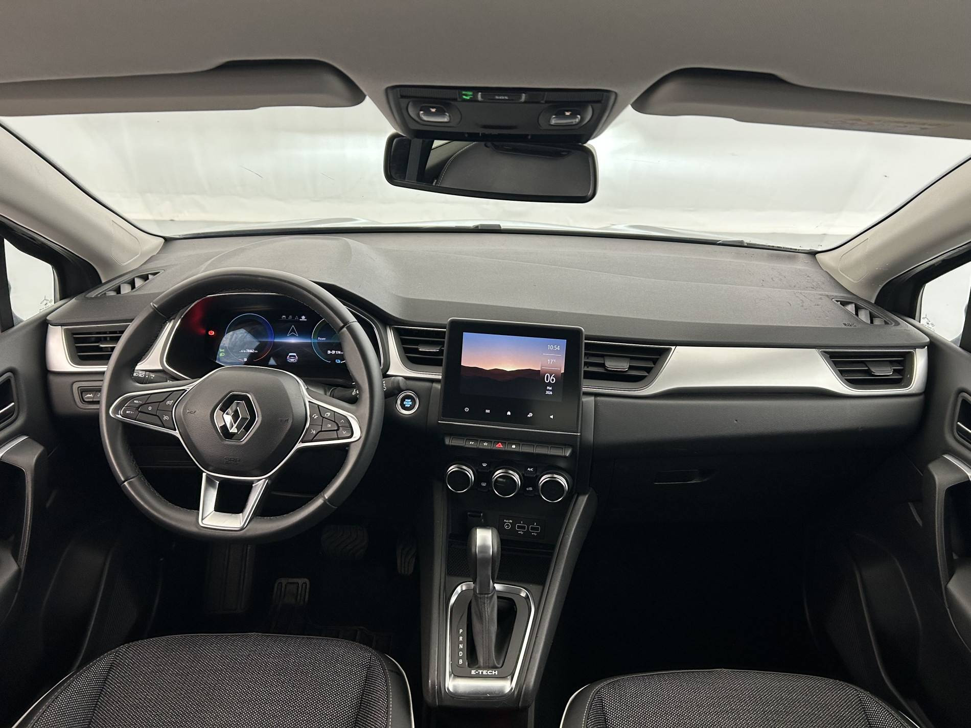 Vente en ligne Renault Captur  E-Tech hybride rechargeable 160 au prix de 18 990 €