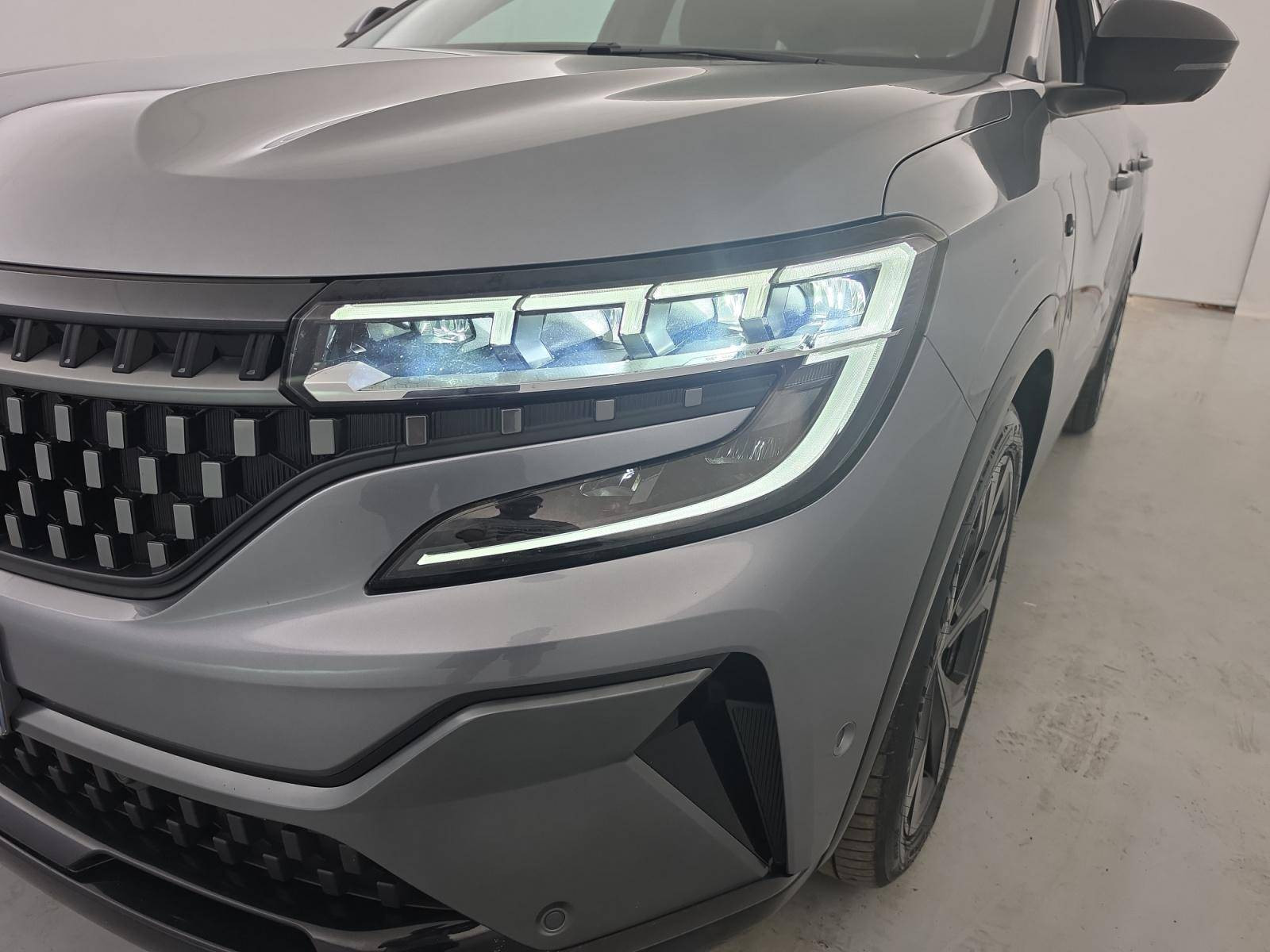 Vente en ligne Renault Espace Espace E-Tech full hybrid 200 GSR2 au prix de 31 790 €