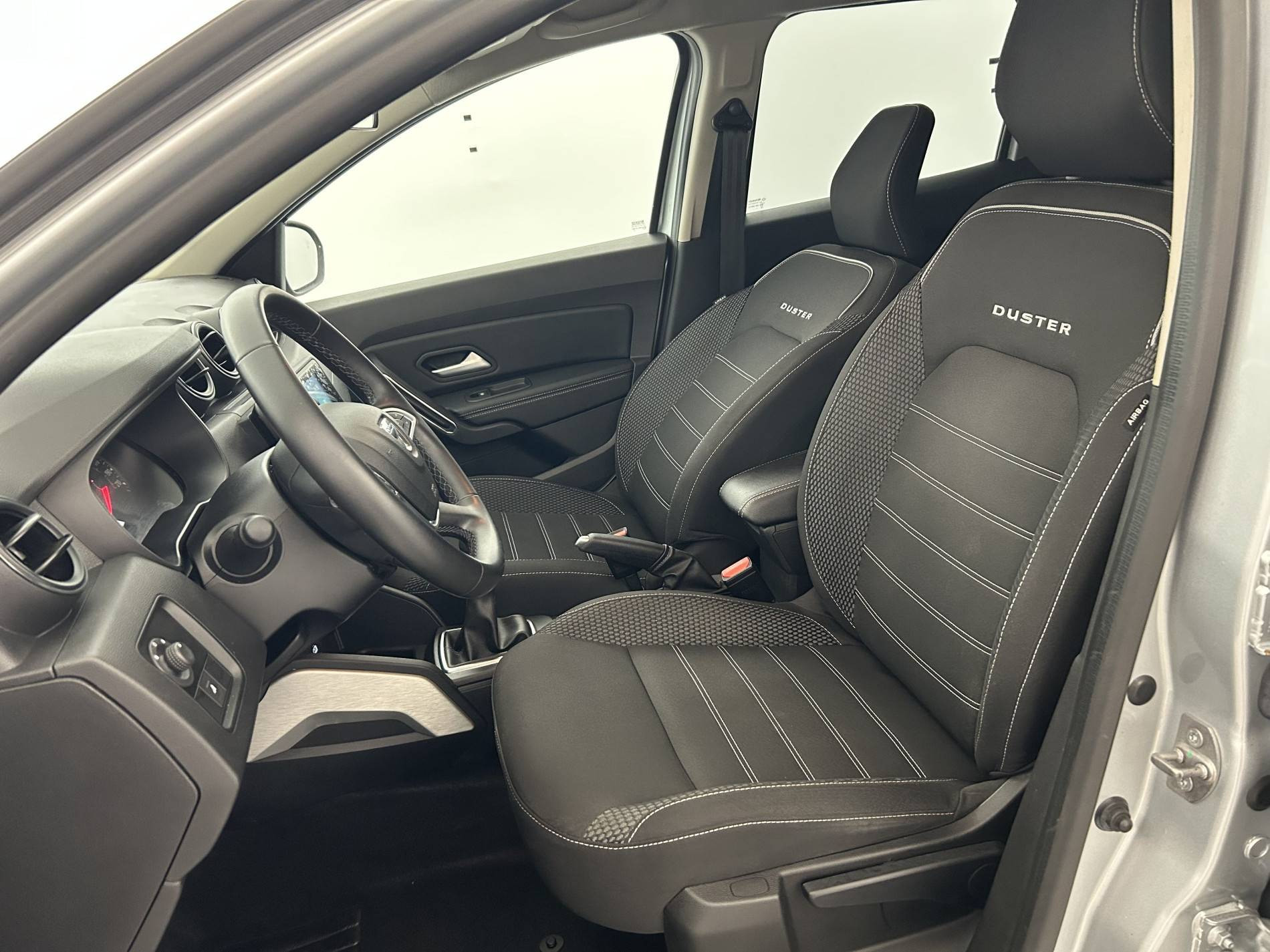 Vente en ligne Dacia Duster  Blue dCi 115 4x2 au prix de 14 990 €