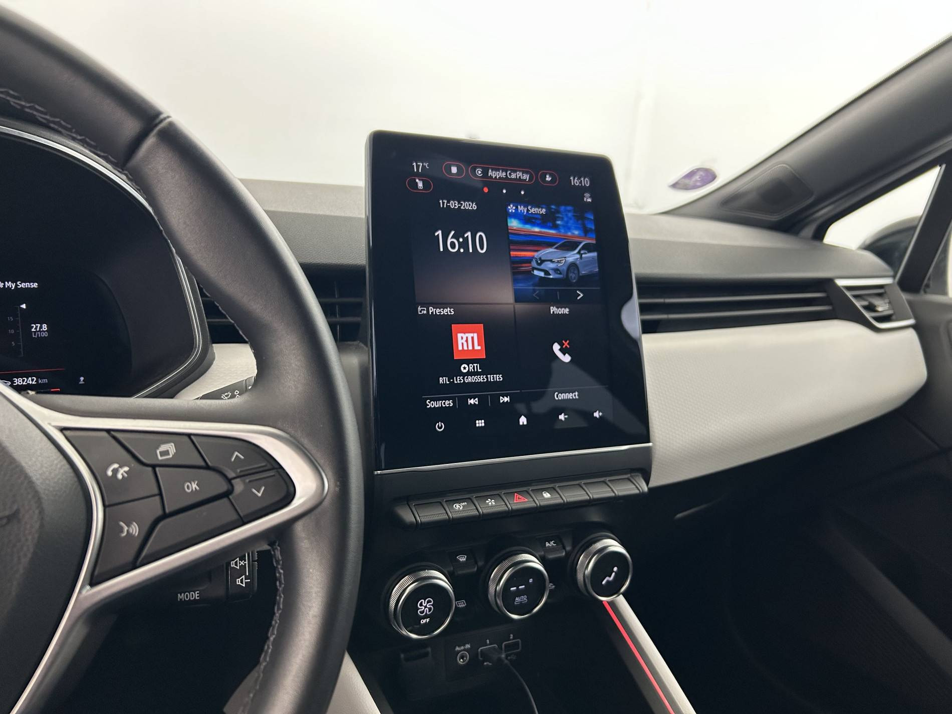 Vente en ligne Renault Clio 5 Clio TCe 90 au prix de 15 490 €