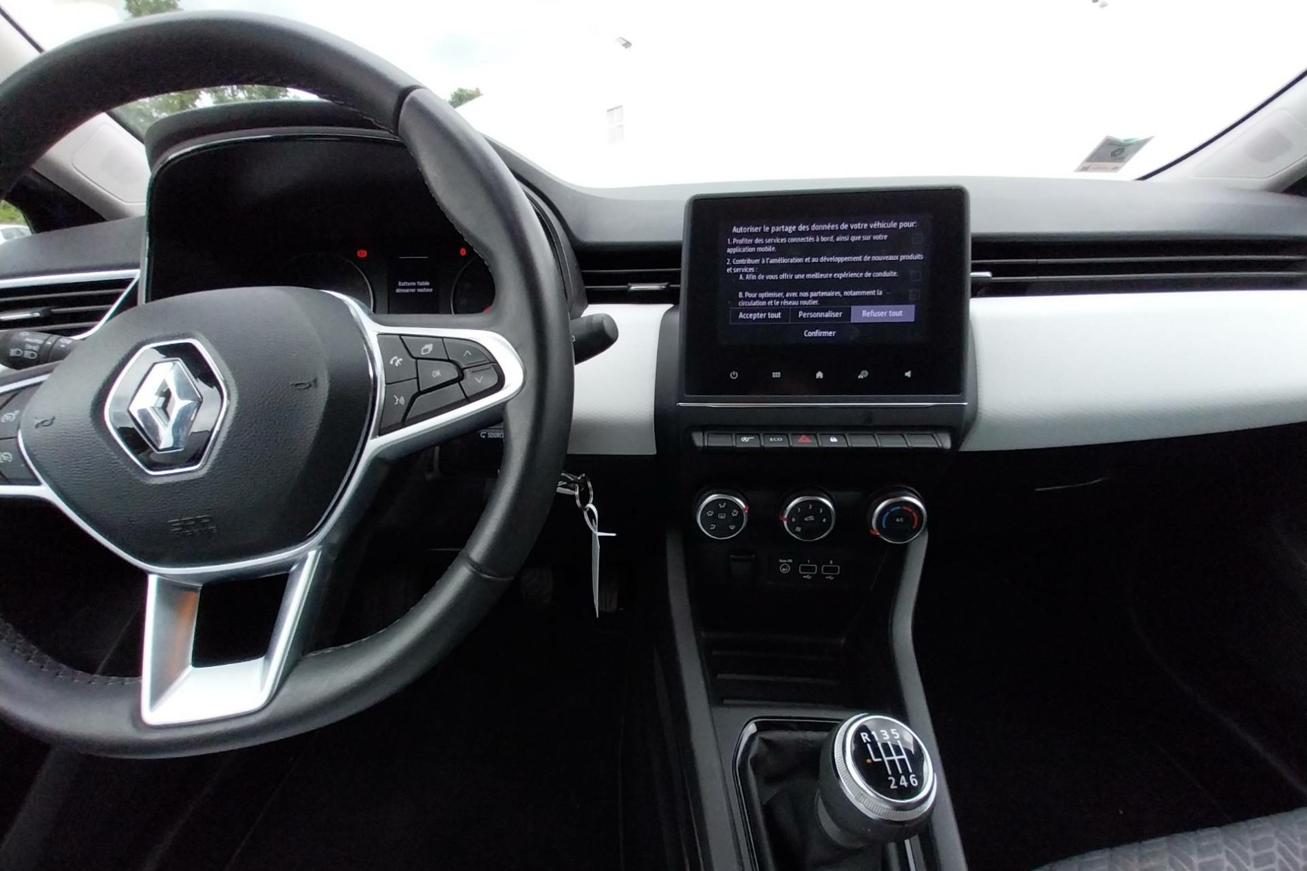 Vente en ligne Renault Clio 5 Clio TCe 90 au prix de 14 230 €