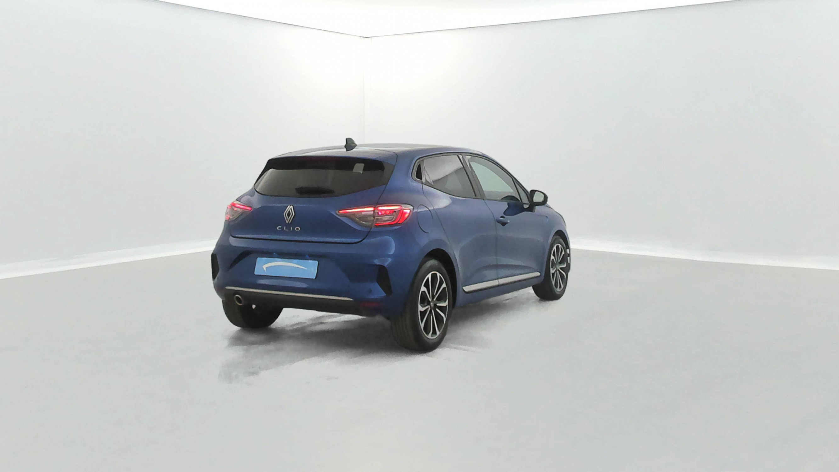 Vente en ligne Renault Clio 5 Clio TCe 90 au prix de 15 990 €