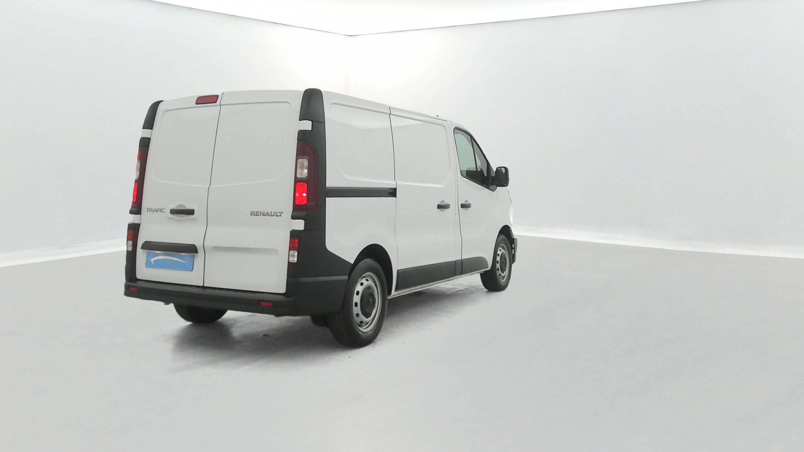 Vente en ligne Renault Trafic 3 Fourgon TRAFIC FG BLUE DCI 130 L1H1 3T GSR2 au prix de 22 900 €