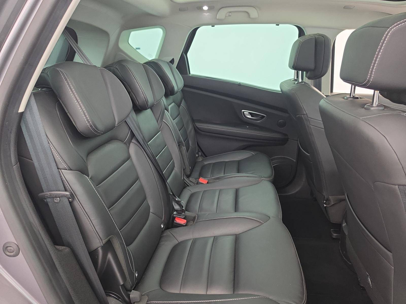 Vente en ligne Renault Scenic 4 Scenic dCi 160 Energy EDC au prix de 16 590 €
