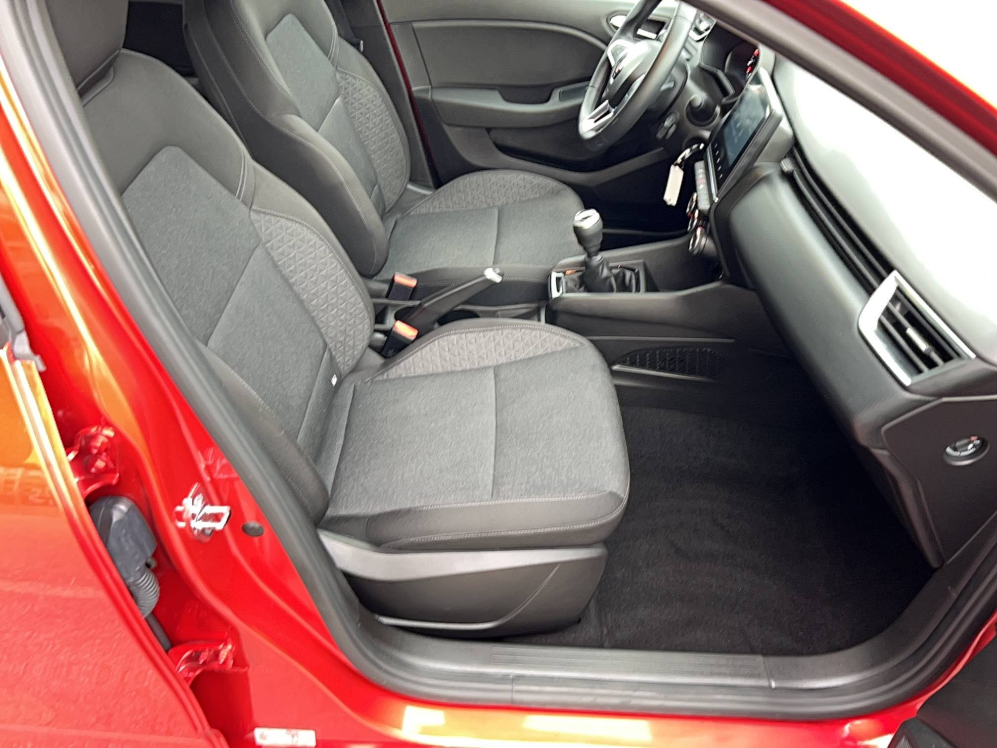 Vente en ligne Renault Clio 5 Clio TCe 90 au prix de 13 690 €