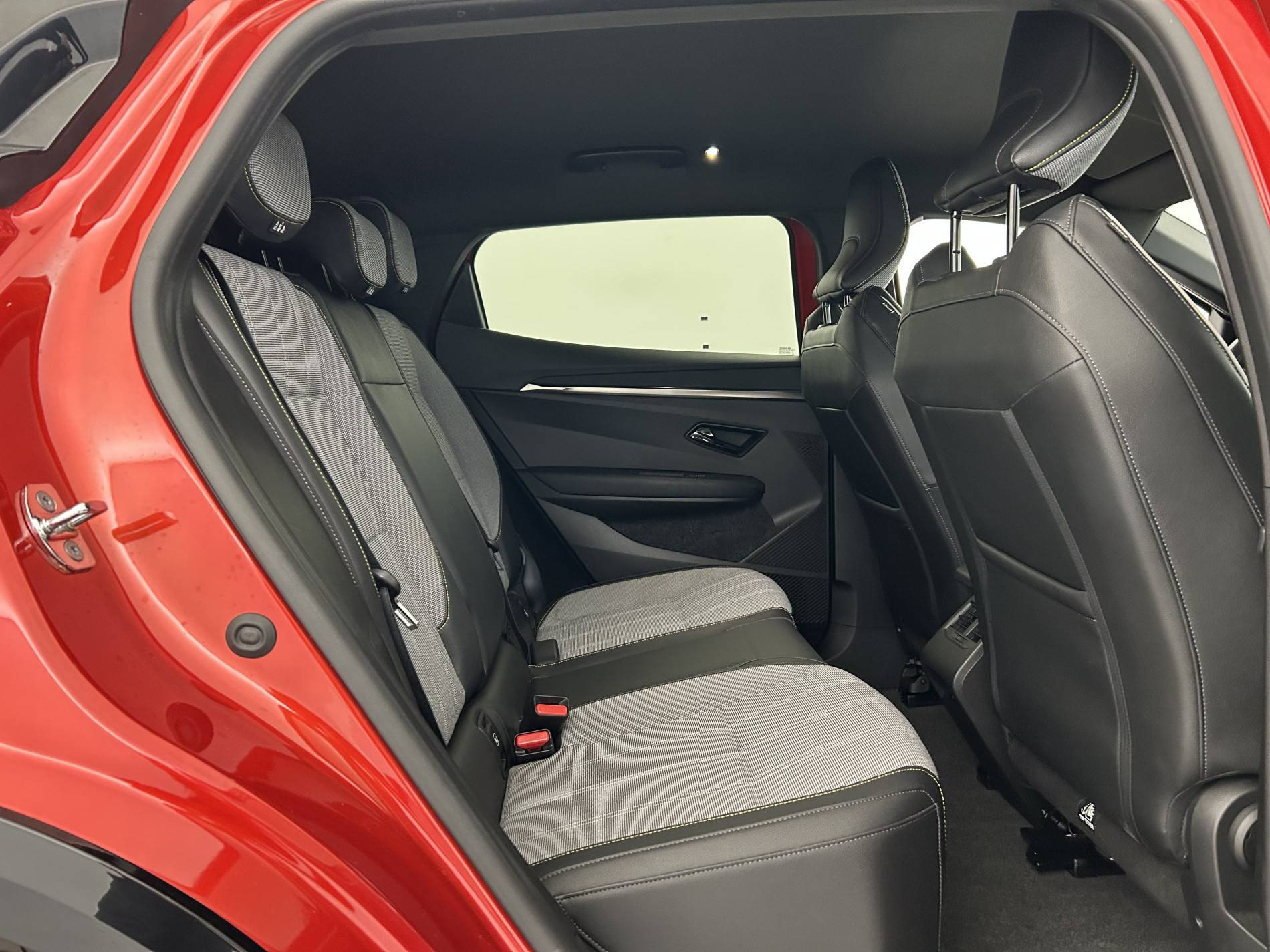 Vente en ligne Renault Megane E-Tech  EV60 220 ch super charge au prix de 23 990 €