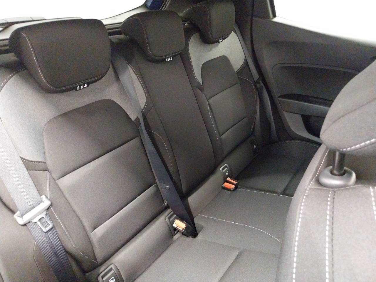 Vente en ligne Renault Clio 5 Clio Blue dCi 100 ch au prix de 19 790 €