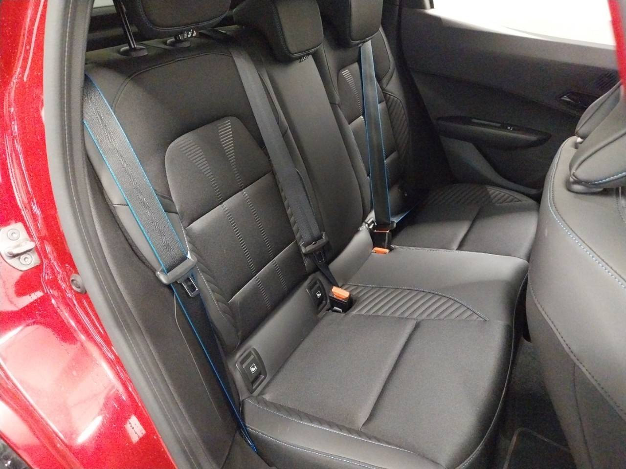 Vente en ligne Renault Clio 6 Clio E-Tech full hybrid 160 ch au prix de 30 800 €