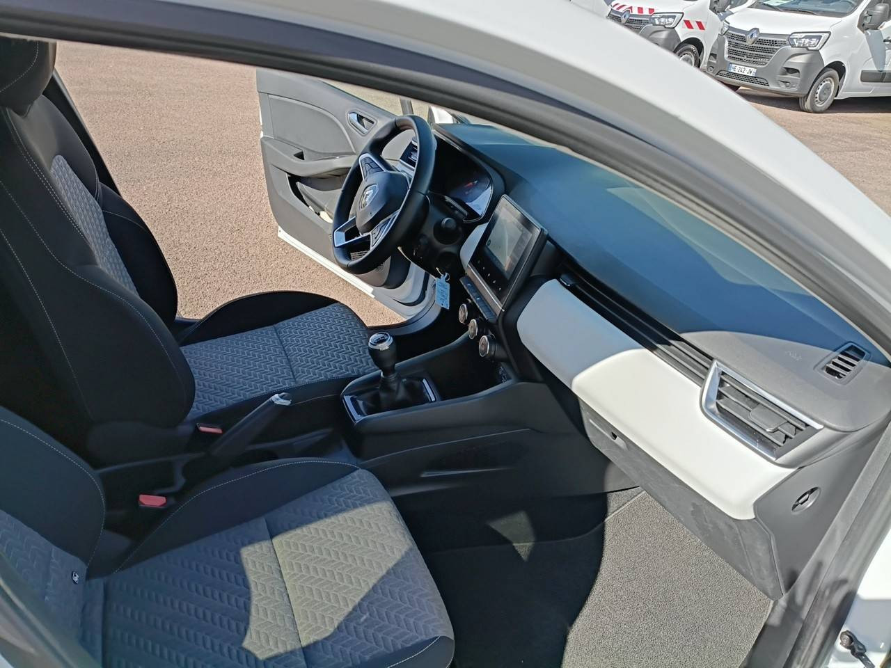 Vente en ligne Renault Clio 5 Clio SCe 65 au prix de 12 990 €