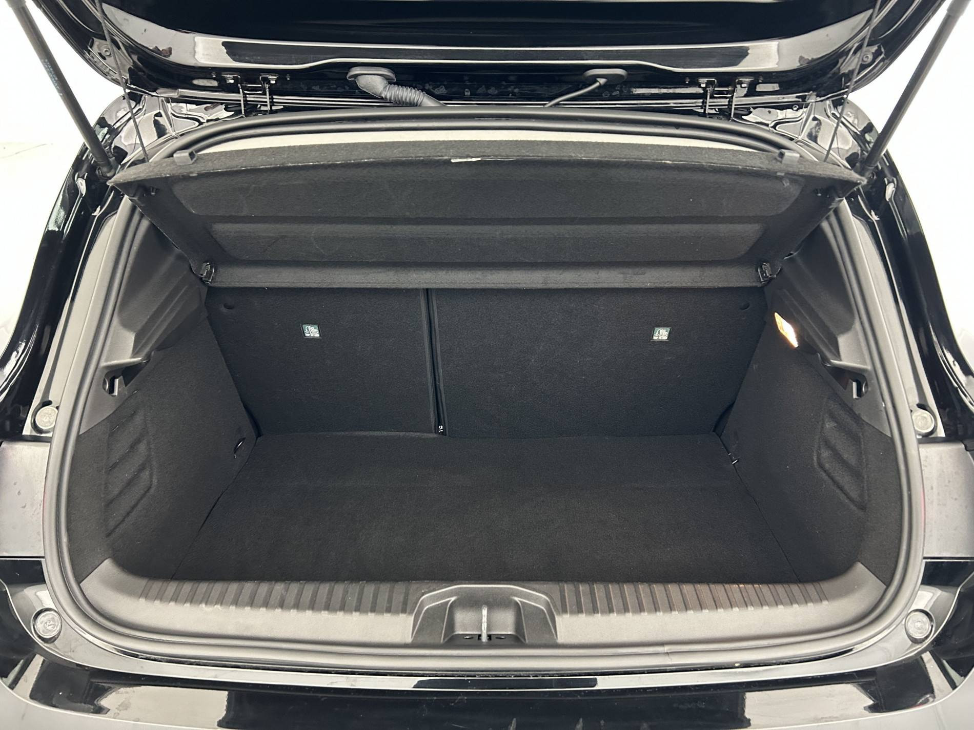 Vente en ligne Renault Clio 5 Clio E-Tech full hybrid 145 ch GSR2 au prix de 19 990 €