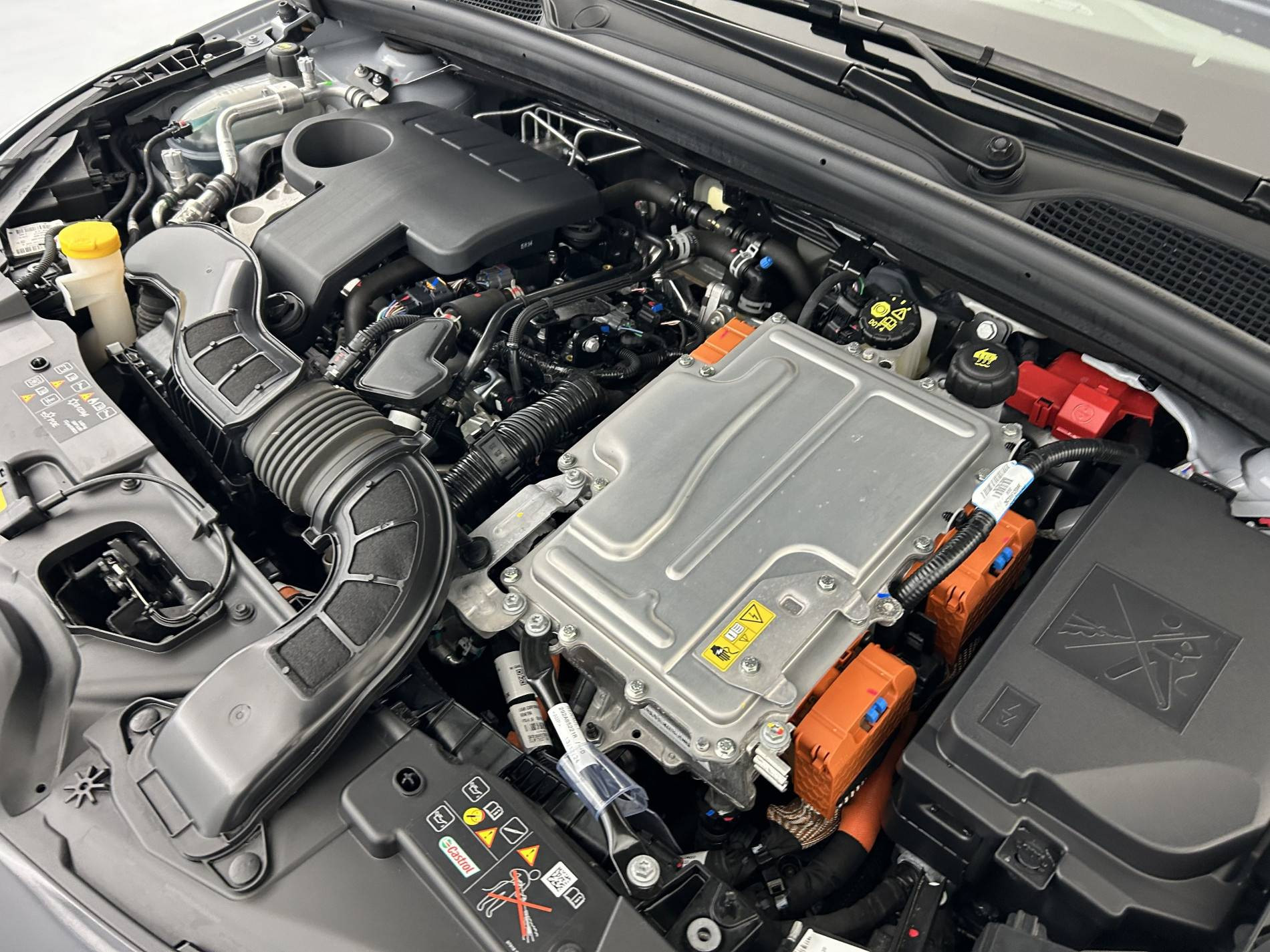 Vente en ligne Renault Clio 5 Clio E-Tech full hybrid 145 ch GSR2 au prix de 20 000 €