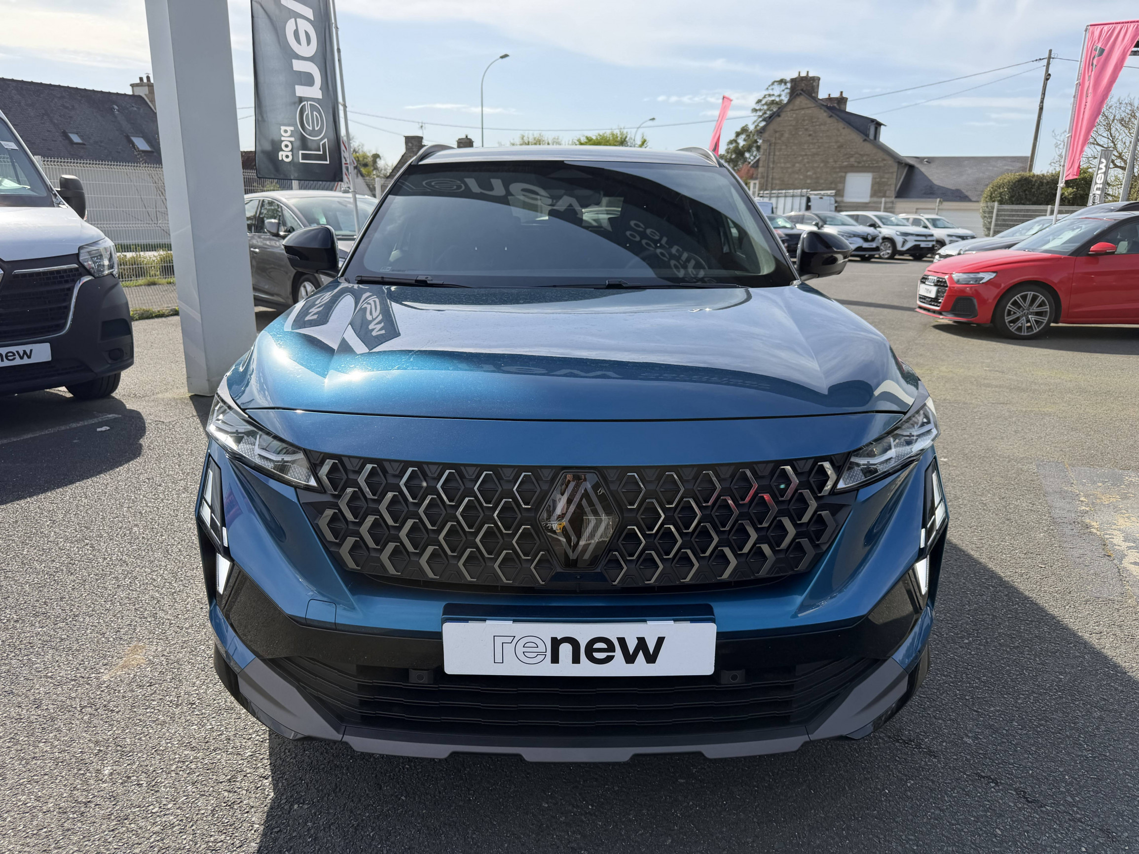 Renault Austral  full hybrid E-Tech 200 ch occasion de 2025 en vente à Lannion
