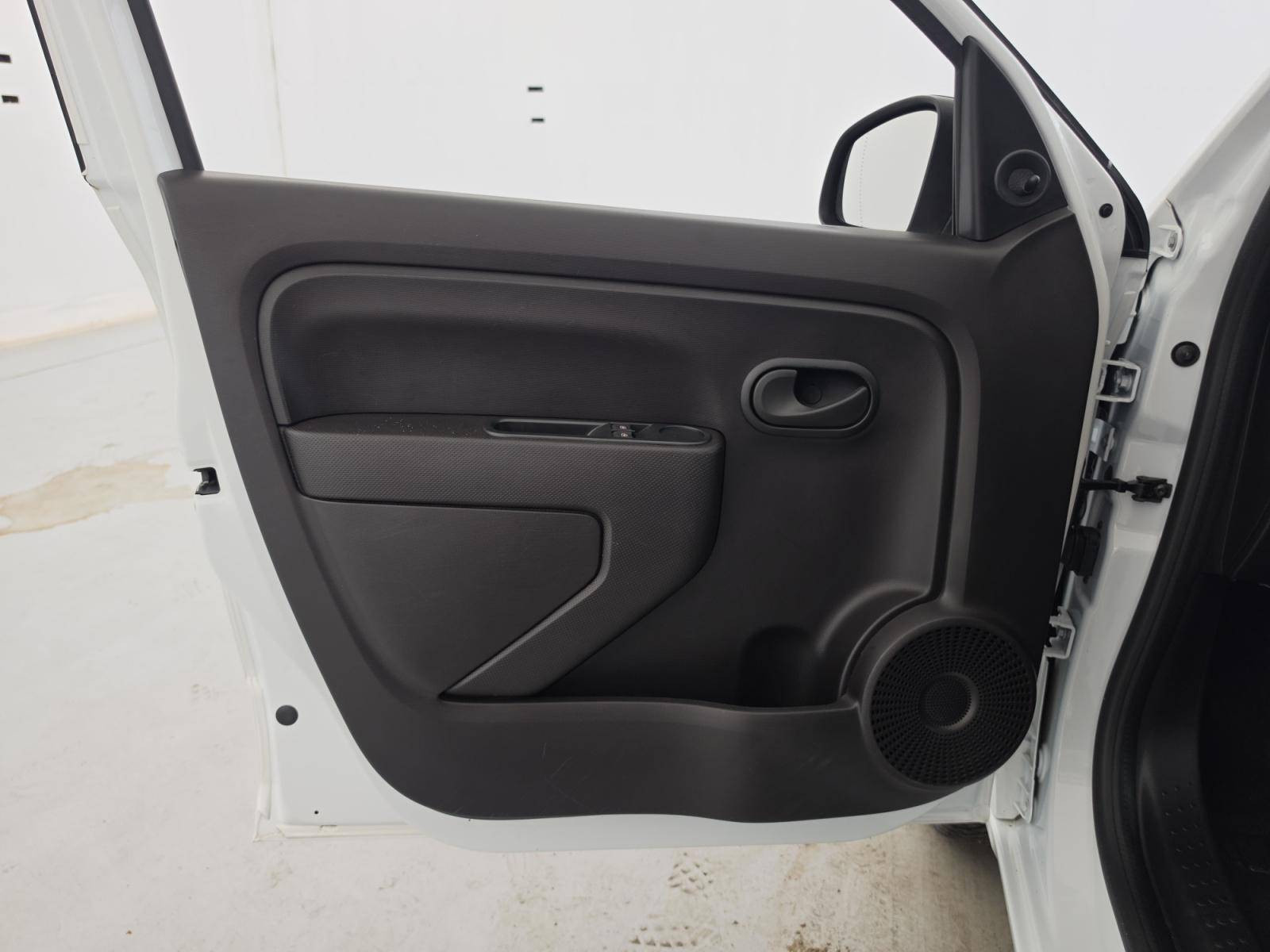 Vente en ligne Renault Twingo Electrique Twingo III E-Tech au prix de 10 990 €