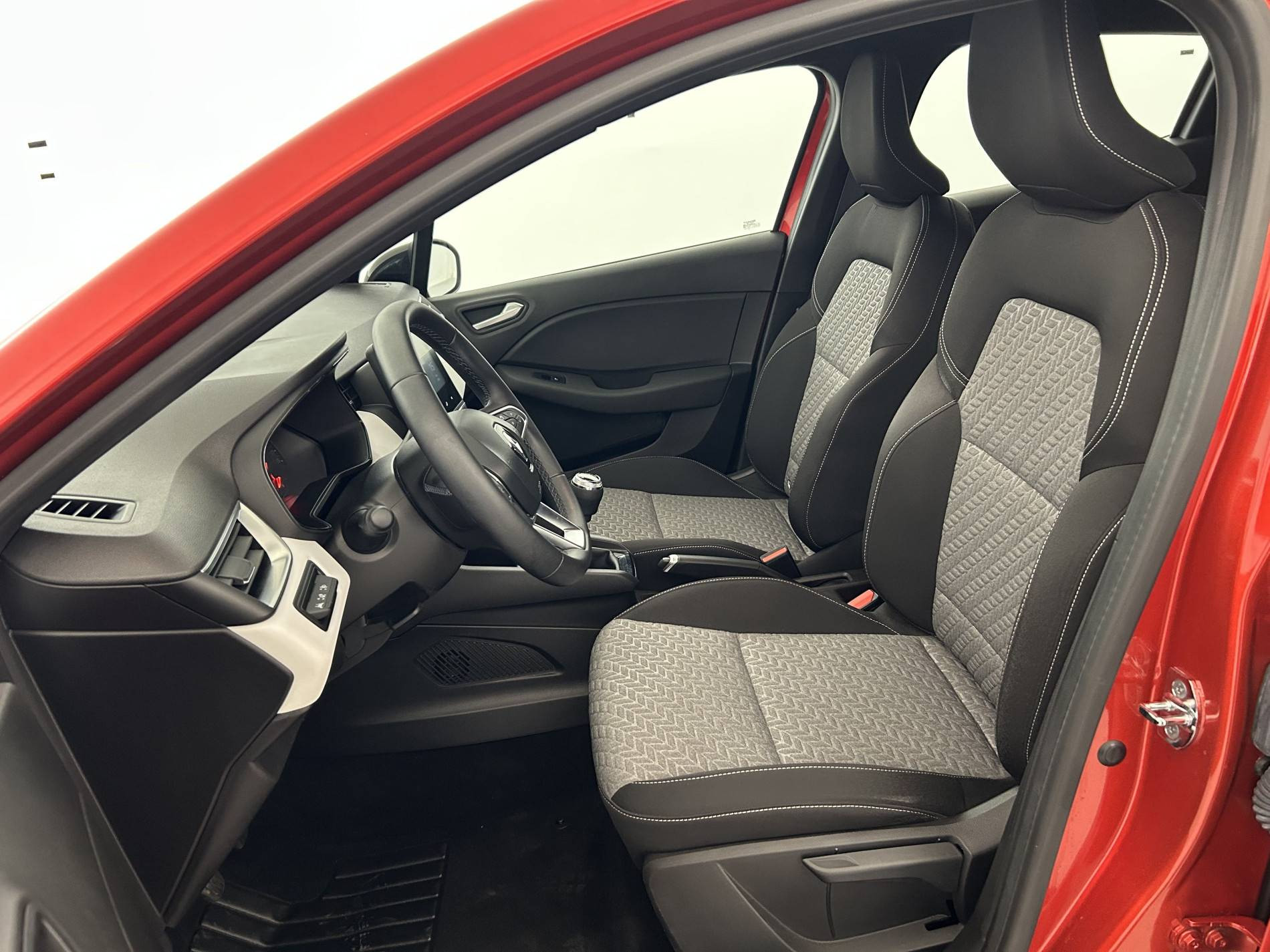 Vente en ligne Renault Clio 5 Clio TCe 90 - 21N au prix de 13 990 €