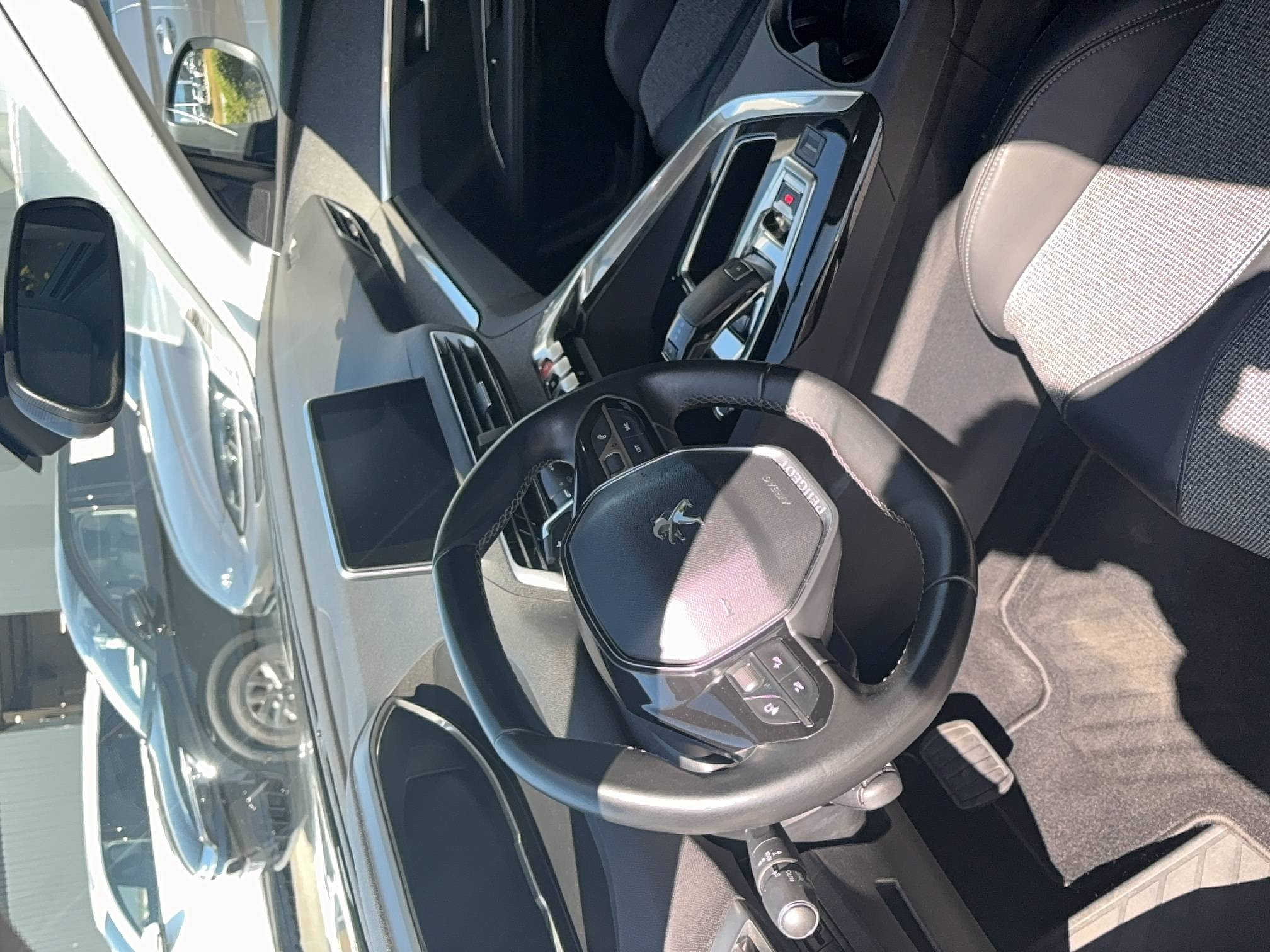 Vente en ligne Peugeot 5008  1.6 BlueHDi 120ch S&S EAT6 7 Places au prix de 14 990 €